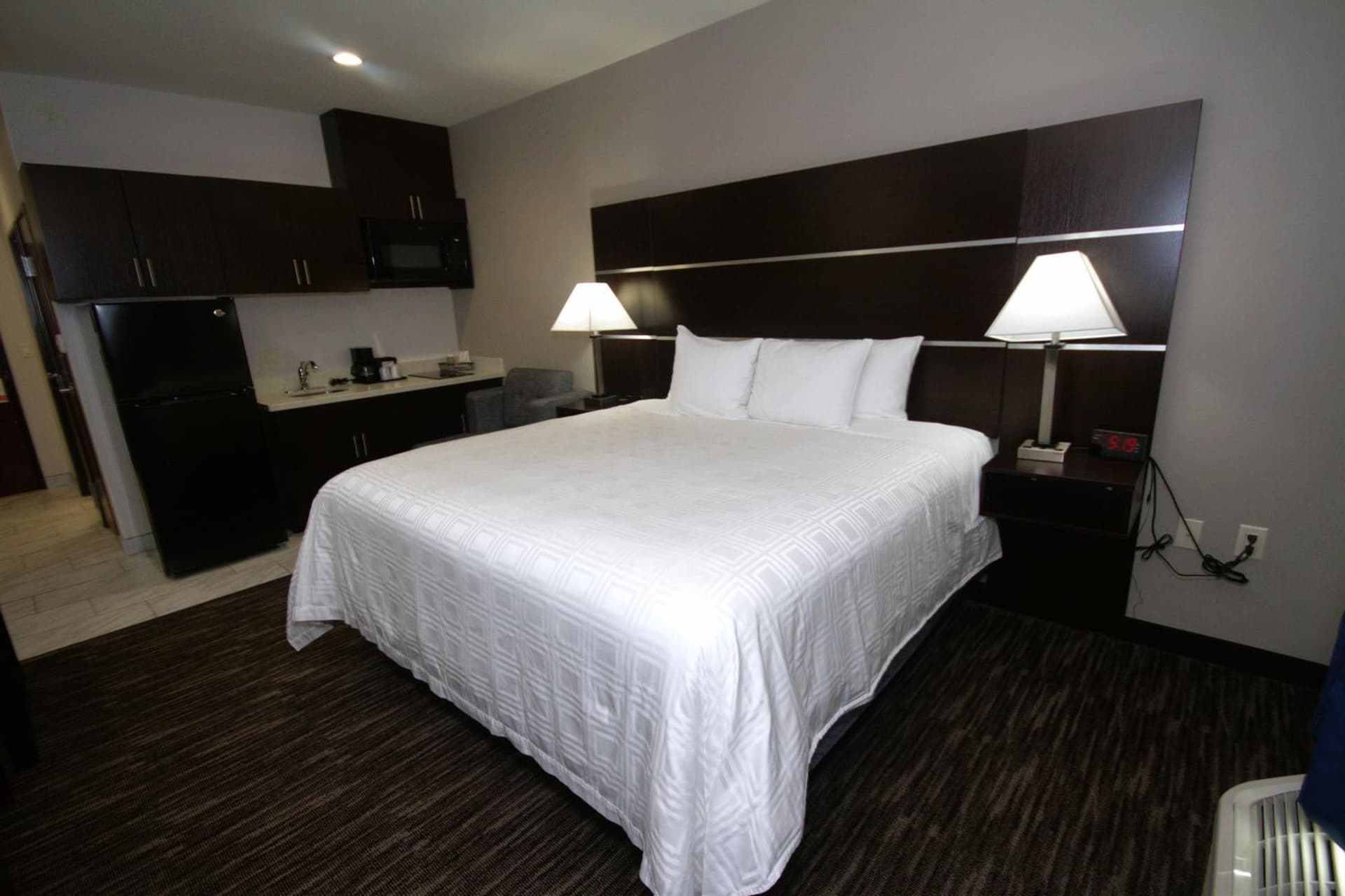 Atrium Hotel and Suites DFW Airport gallery photo in Irving, TX — image 134
