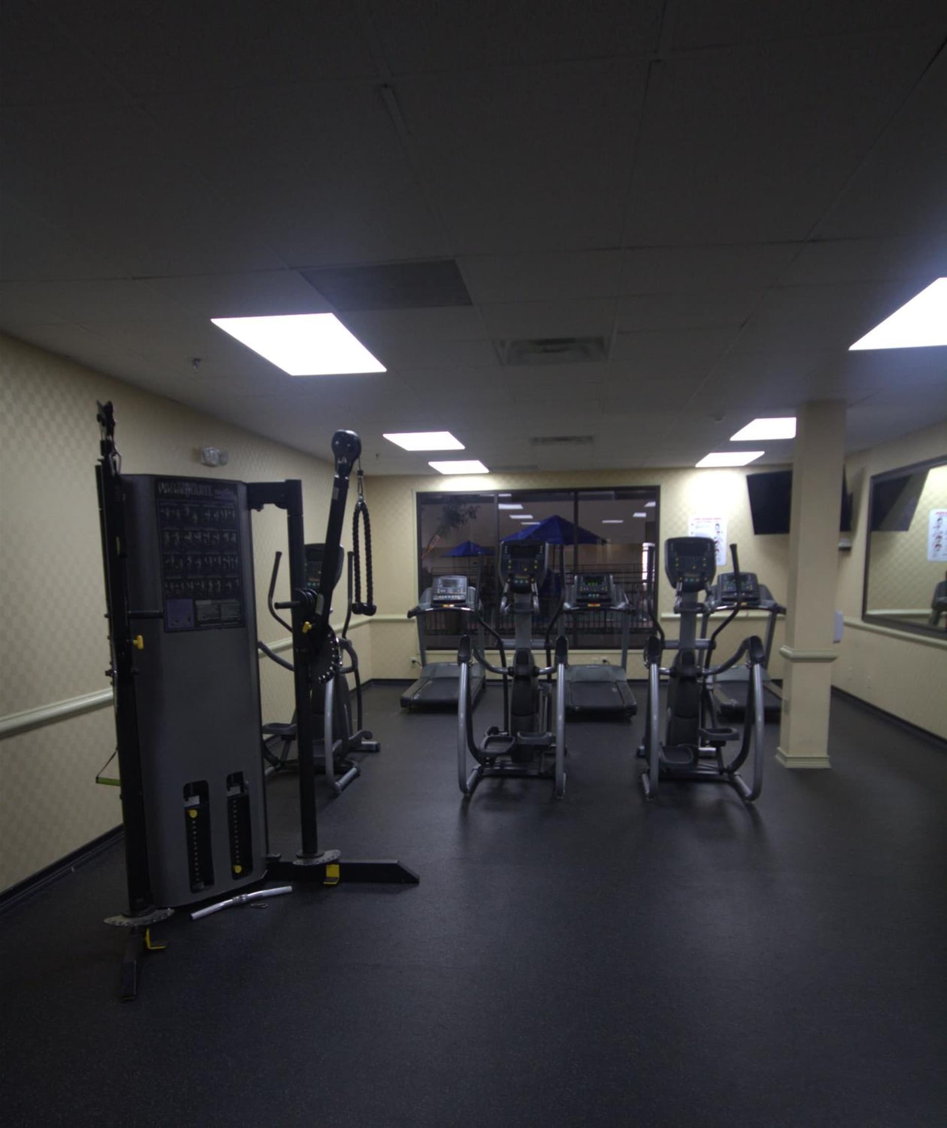 Atrium Hotel and Suites DFW Airport gallery photo in Irving, TX — image 70