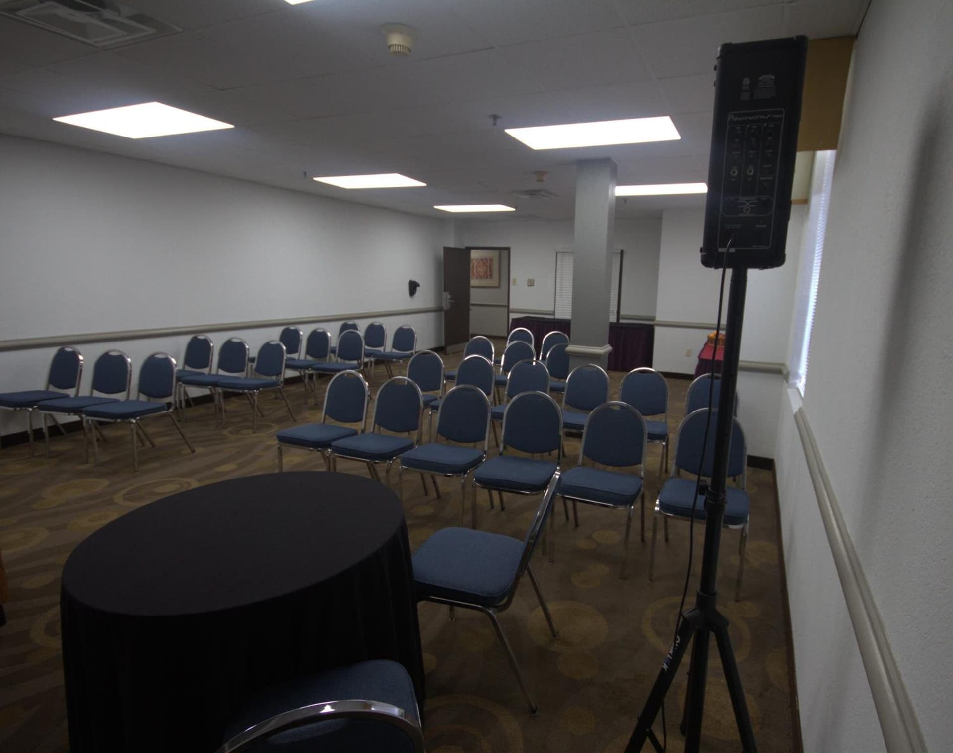 Atrium Hotel and Suites DFW Airport gallery photo in Irving, TX — image 150