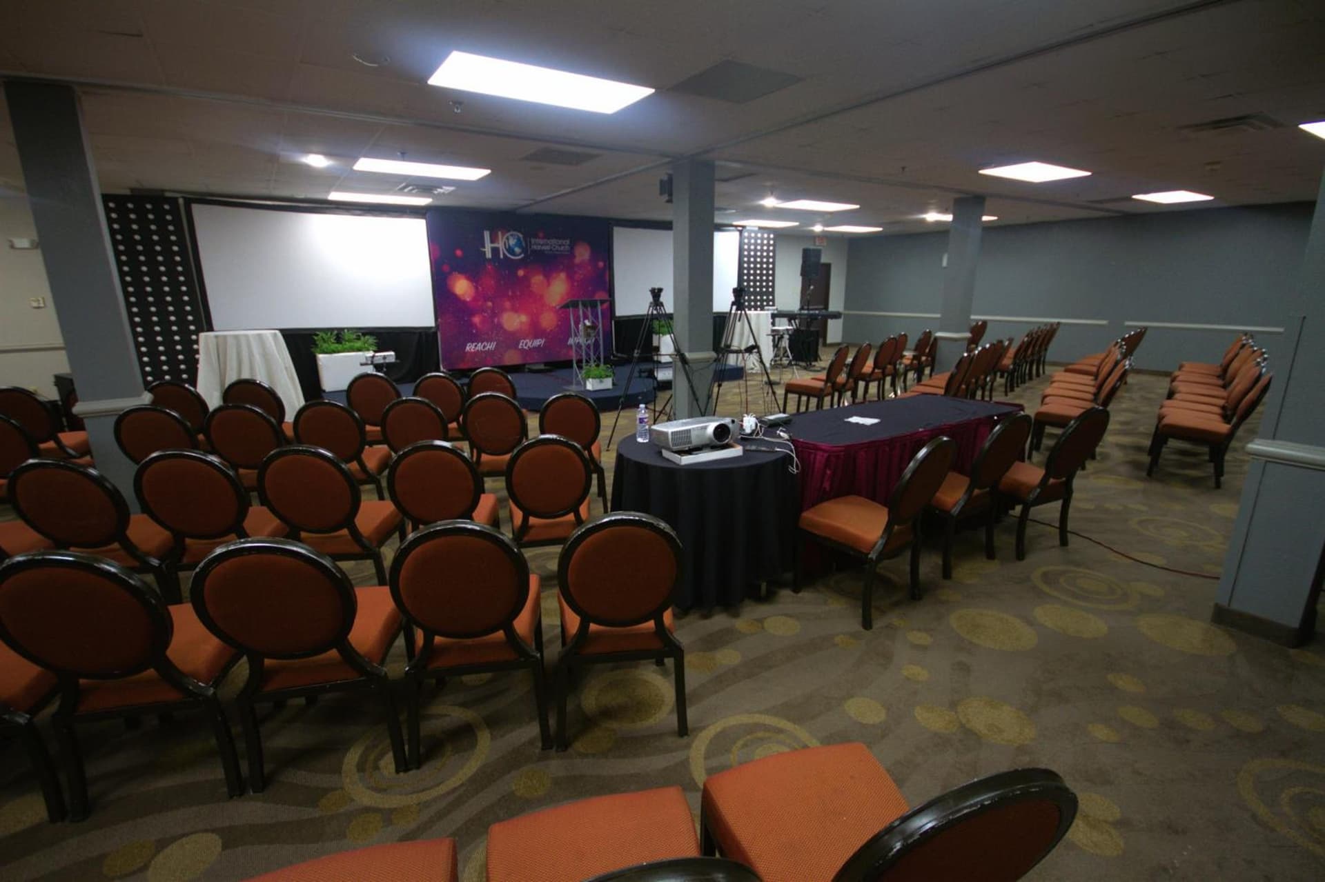 Atrium Hotel and Suites DFW Airport gallery photo in Irving, TX — image 138