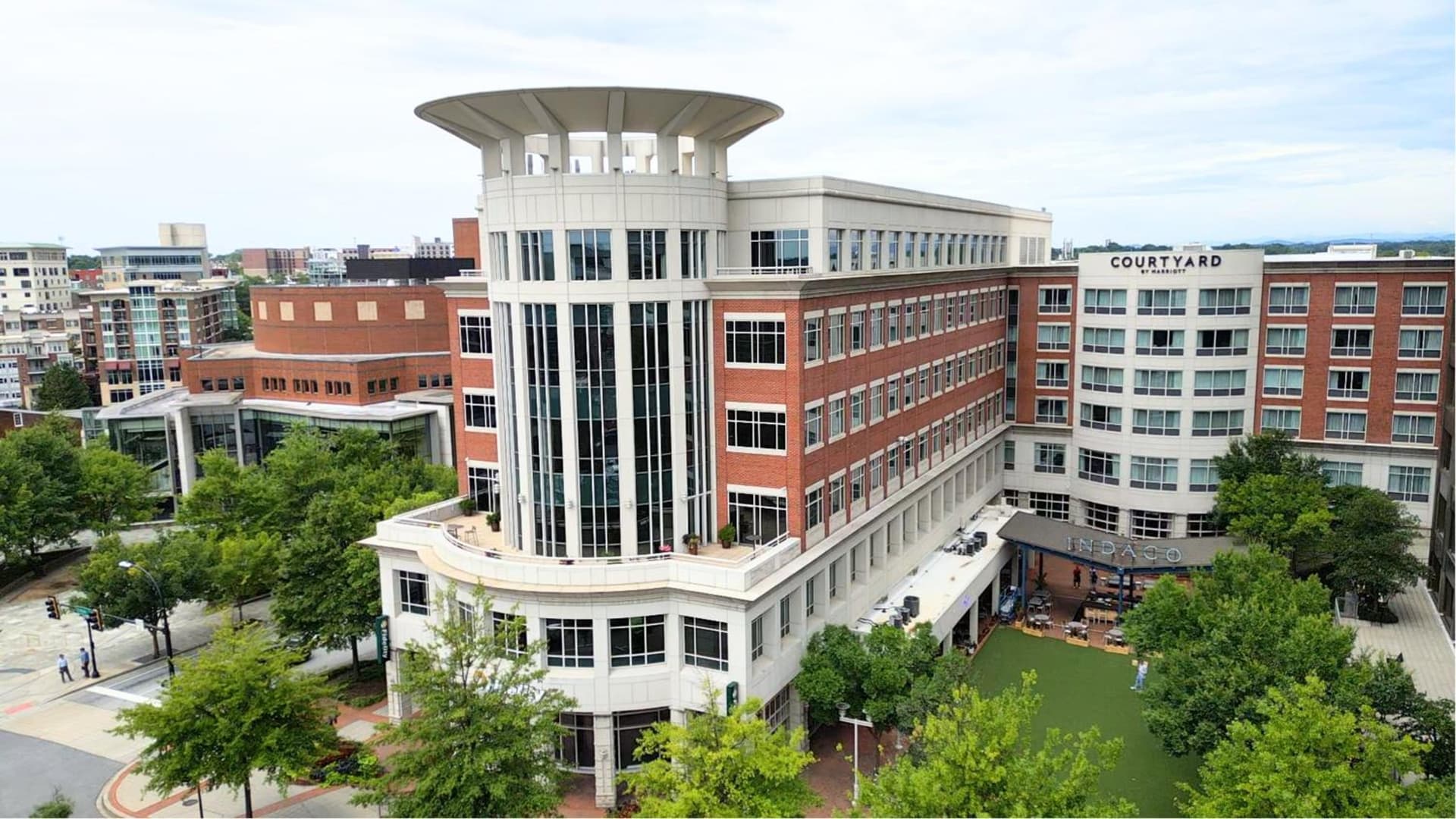 Courtyard by Marriott Greenville Downtown interior in Greenville, SC — gallery photo 2