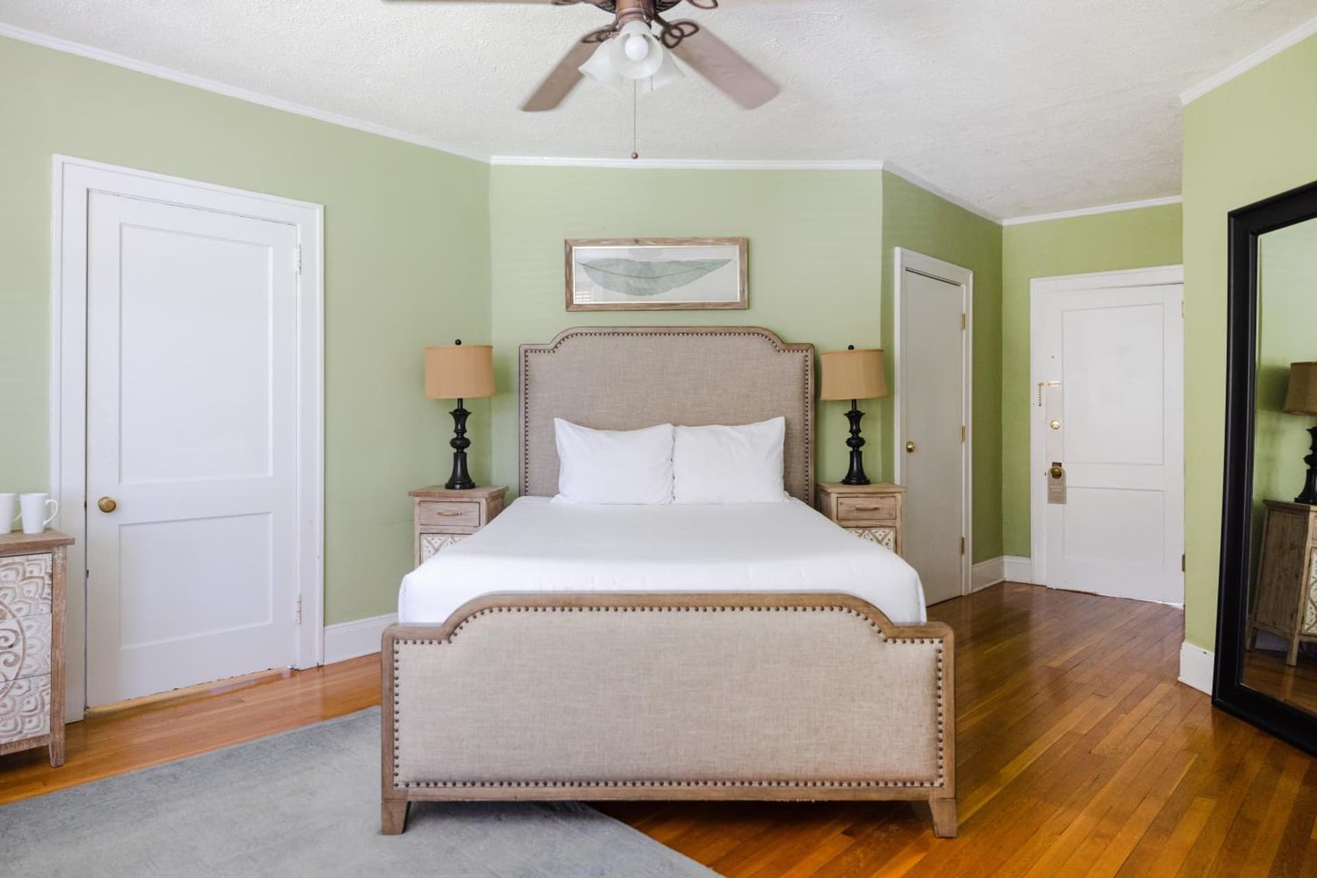 Princess Anne Boutique Hotel property views in Asheville, NC — gallery photo 3