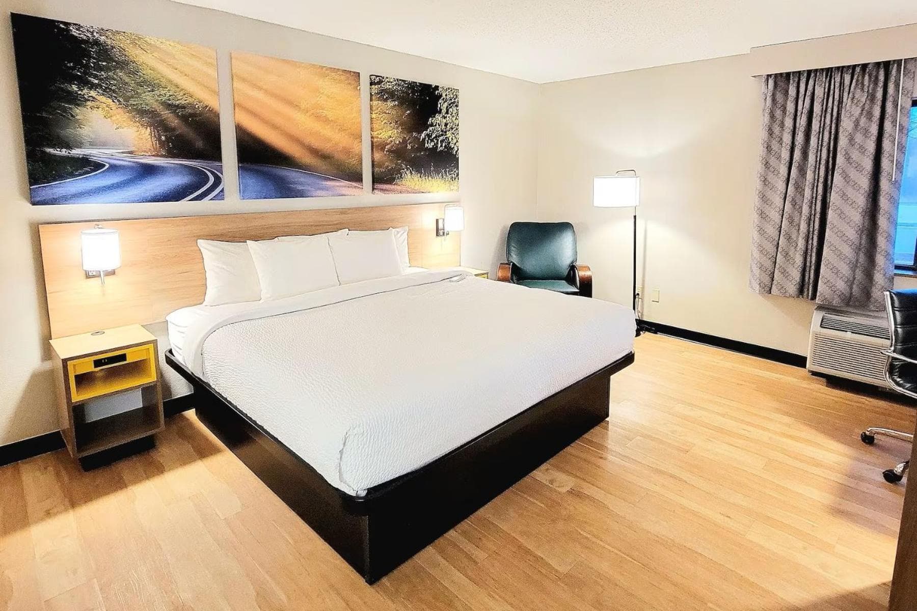 Days Inn by Wyndham Pleasant Prairie Kenosha gallery photo in Kenosha, WI — image 50