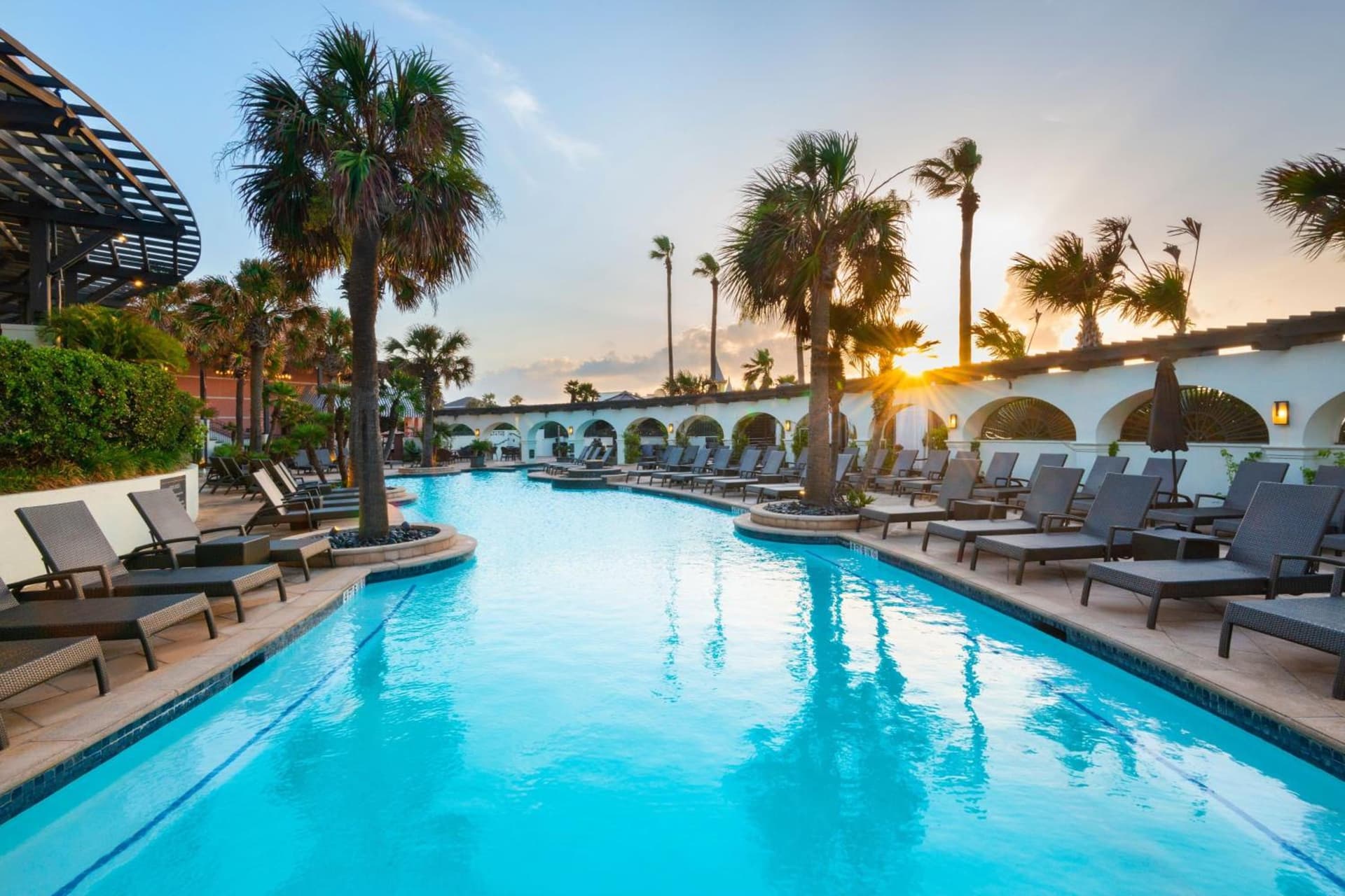 Grand Galvez Resort, Autograph Collection property views in Galveston, TX — gallery photo 3