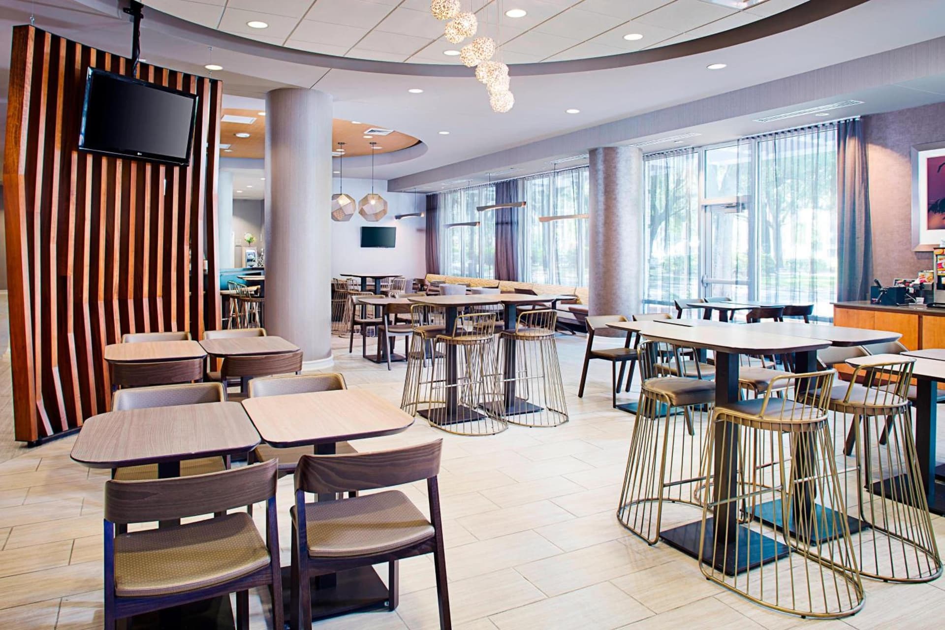Springhill Suites by Marriott Savannah Downtown Historic District gallery photo in Savannah, GA — image 16