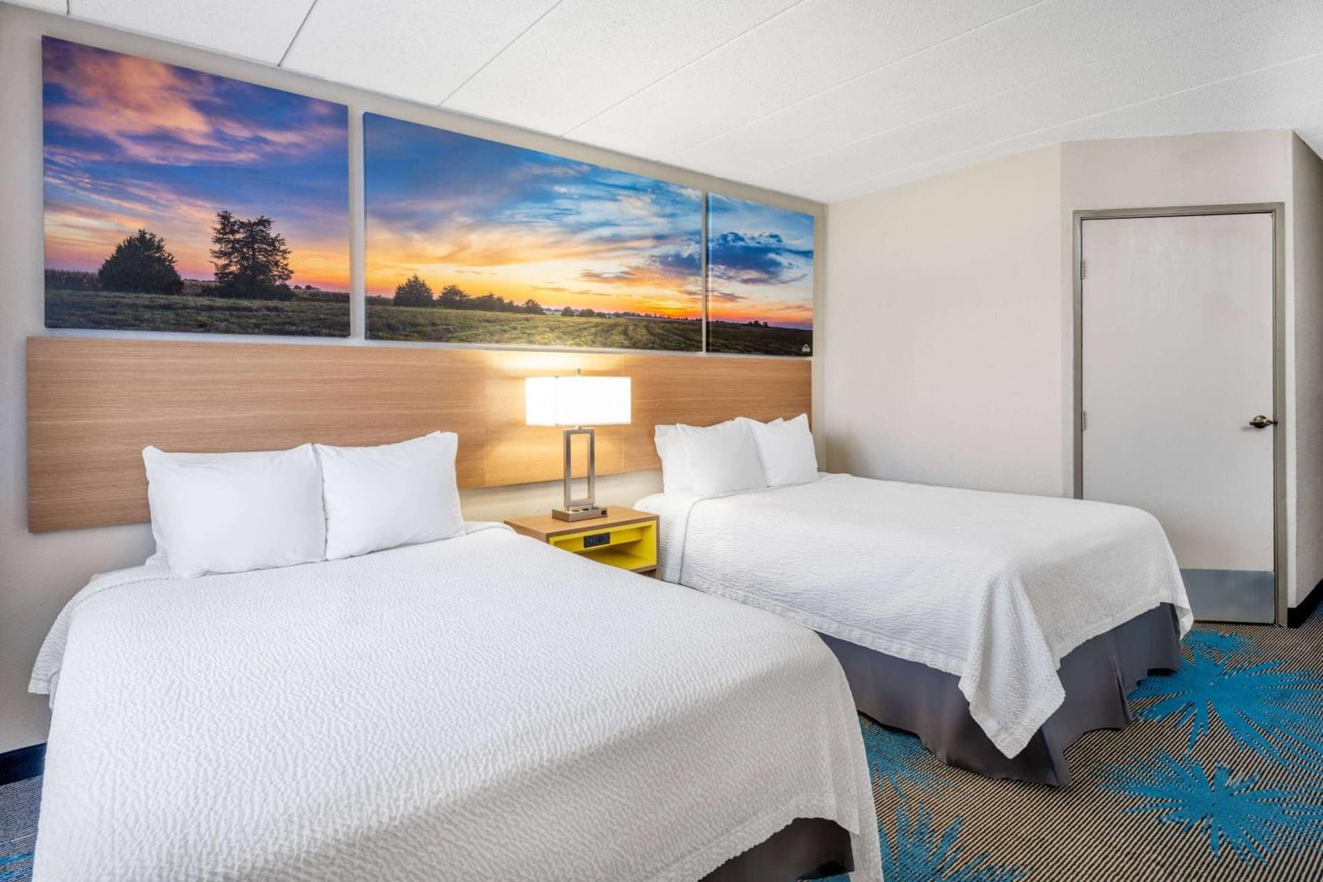 Days Inn by Wyndham Sioux Falls Airport gallery photo in Sioux Falls, SD — image 54