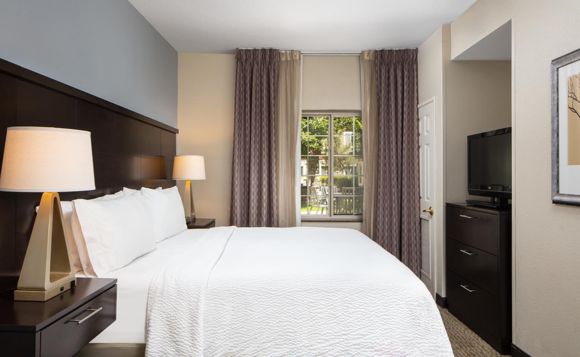 Staybridge Suites Fairfield Napa Valley Area by IHG gallery photo in Fairfield, CA — image 4