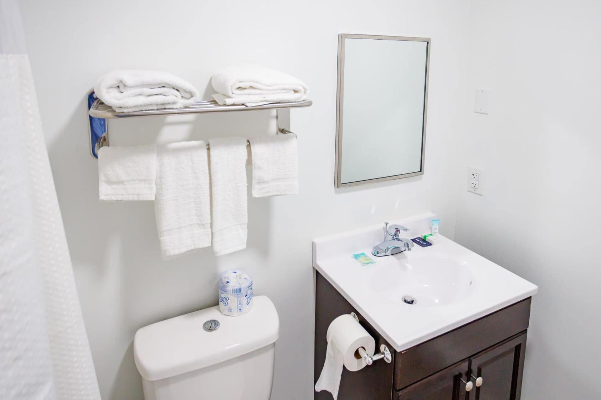 Hotel Callista gallery photo in Norwich, CT — image 38