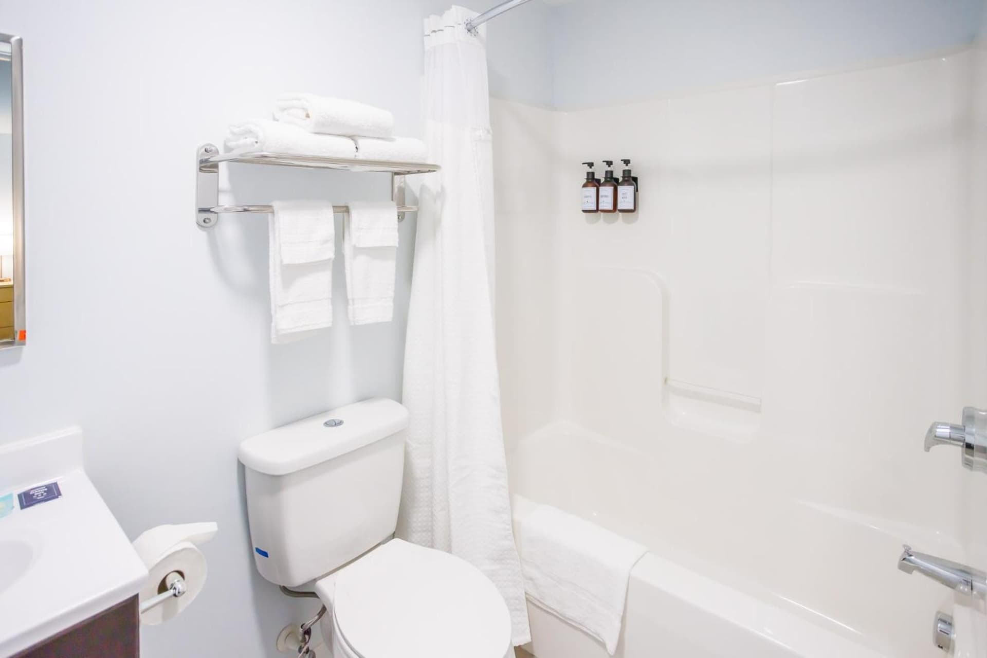 Hotel Callista gallery photo in Norwich, CT — image 40