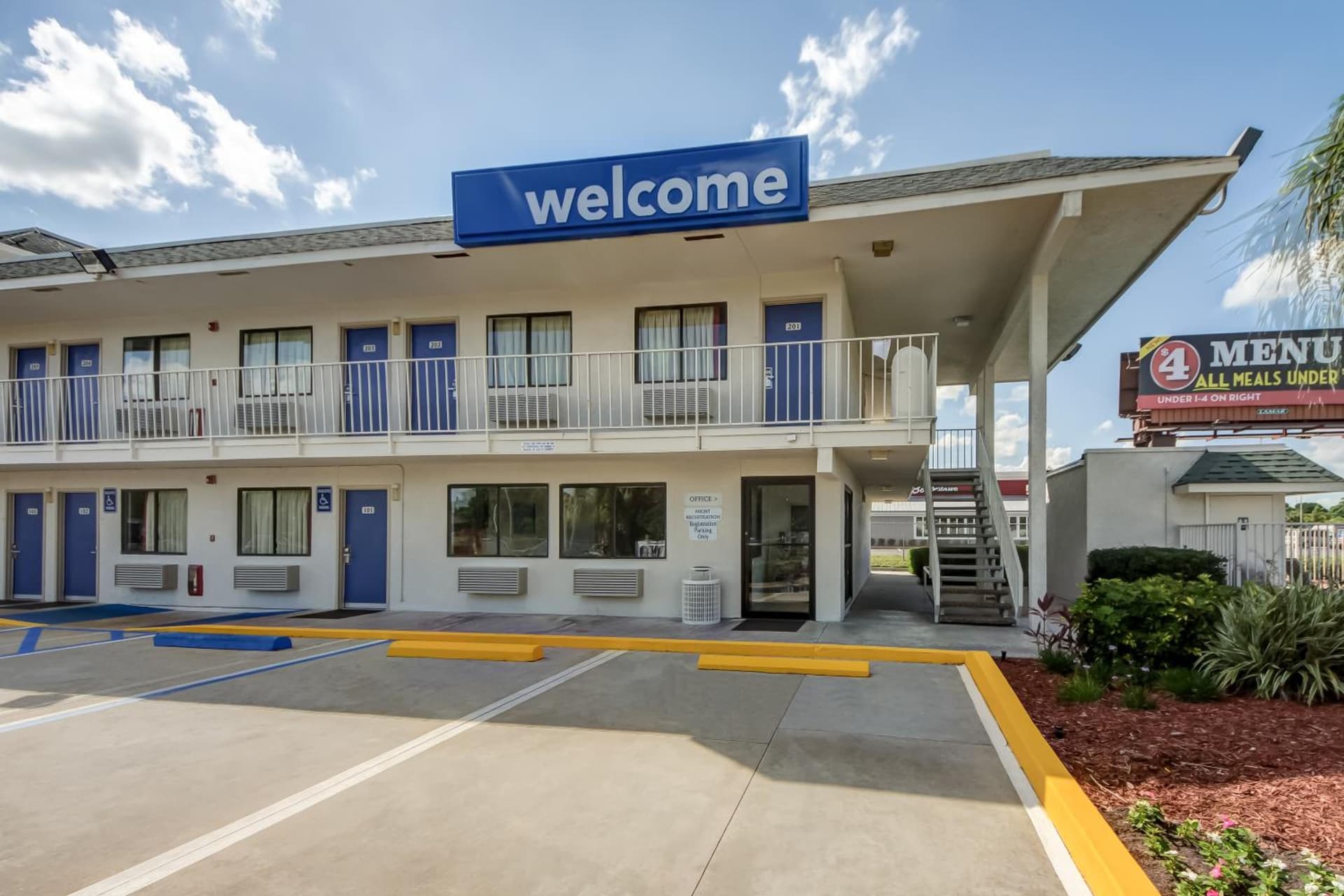 Motel 6-Lakeland, FL gallery photo in Lakeland, FL — image 19
