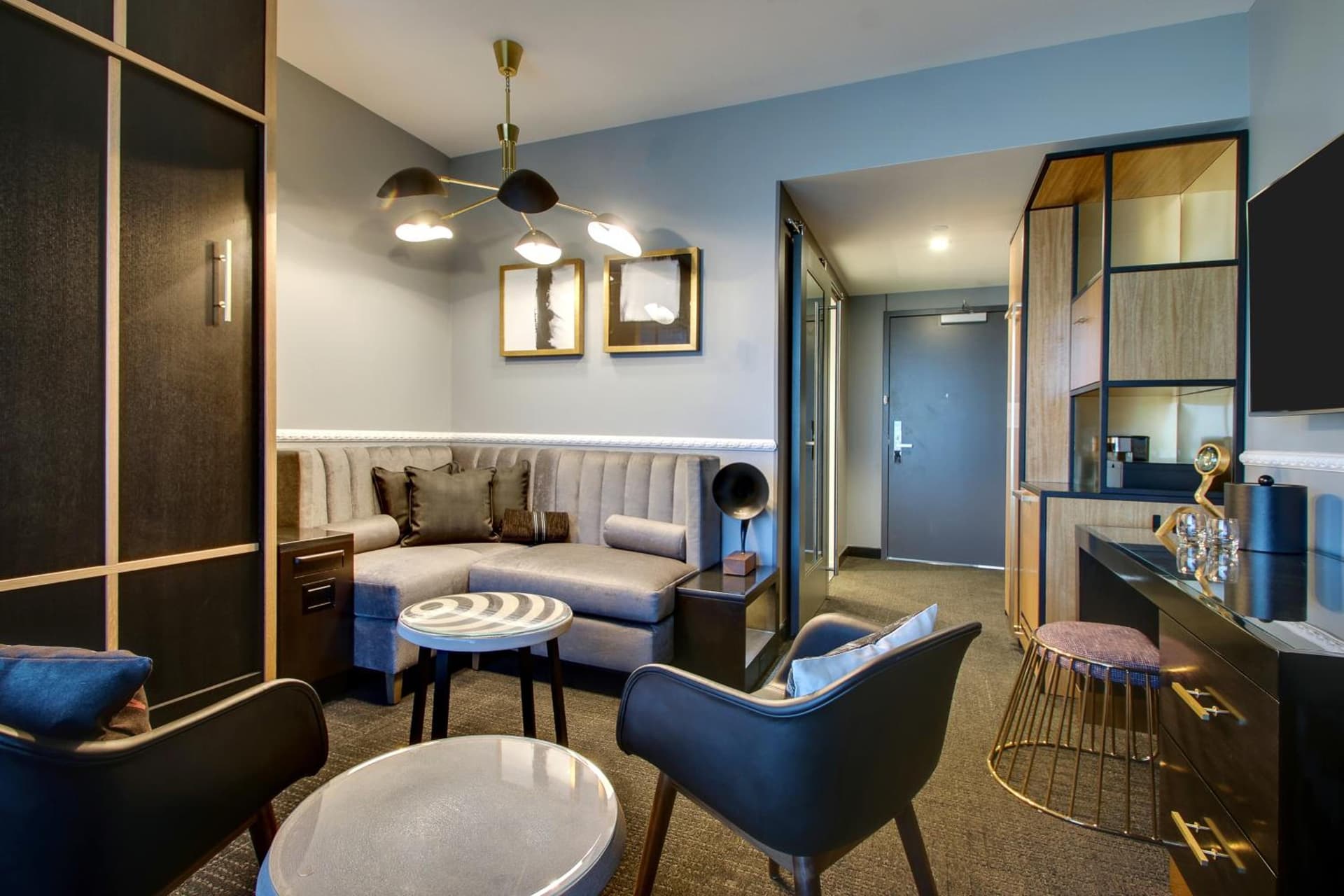 The Rose Chicago, Tapestry Collection By Hilton gallery photo in Rosemont, IL — image 20