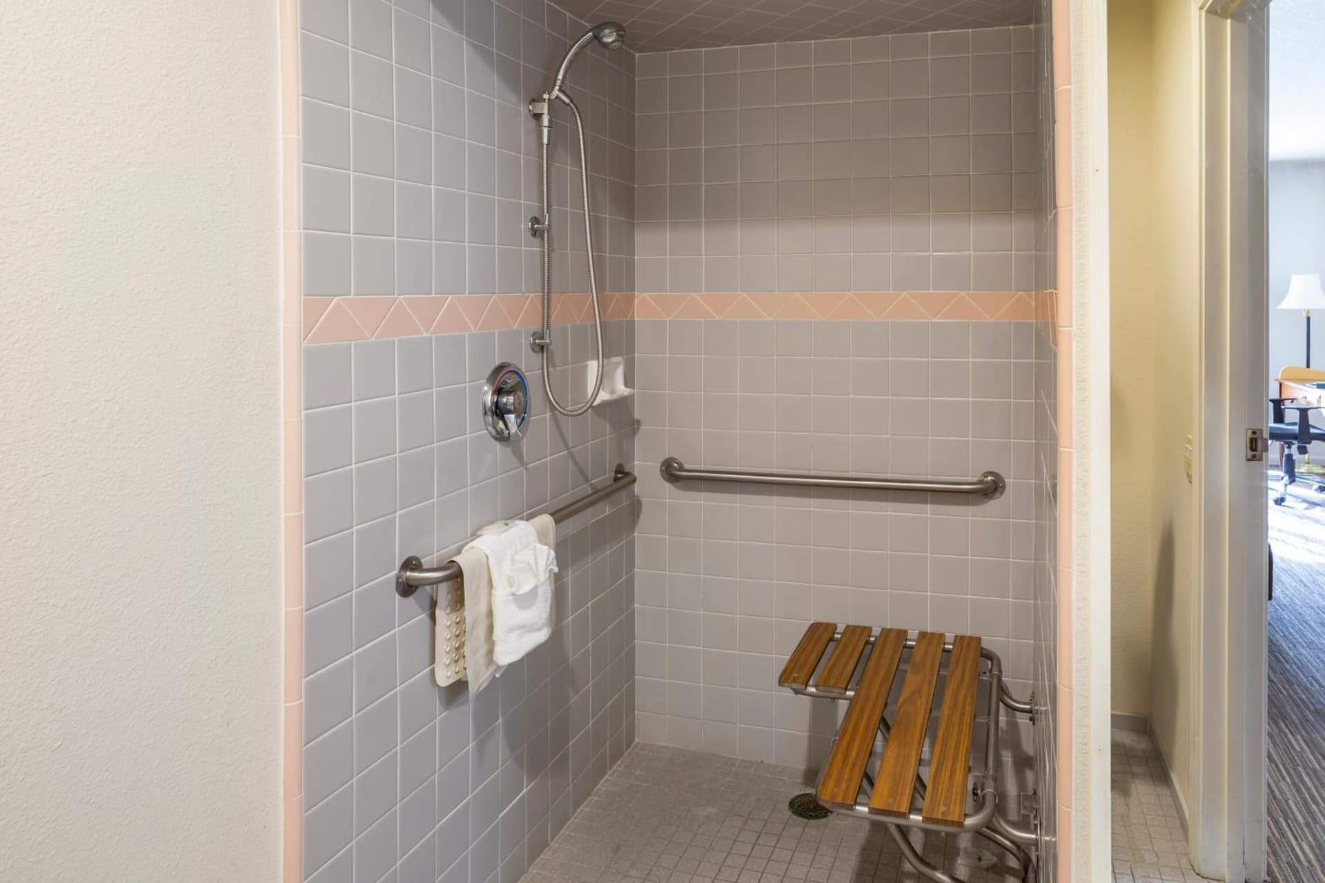 Quality Inn & Suites Tulare gallery photo in Tulare, CA — image 30