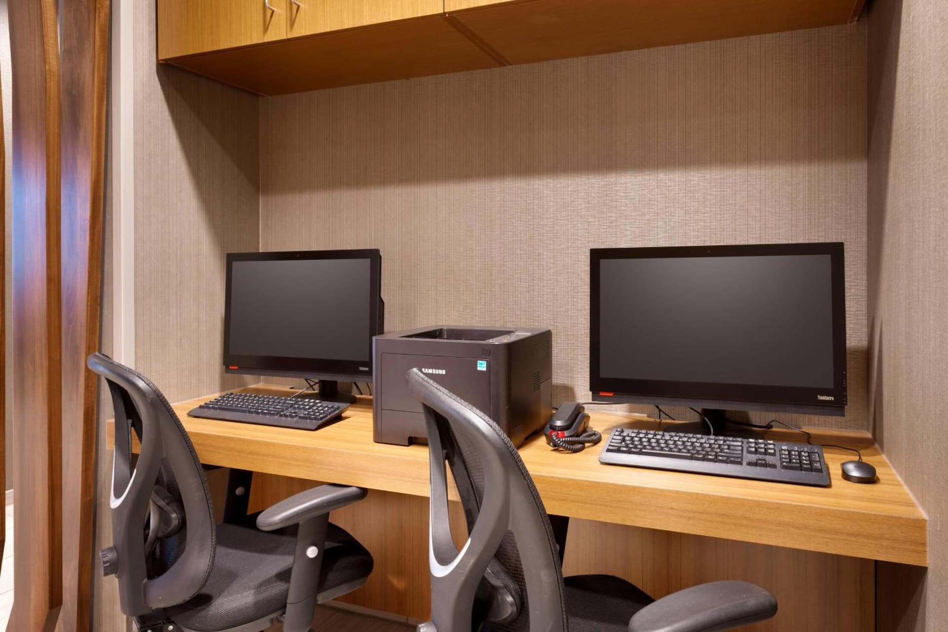 SpringHill Suites by Marriott Coralville interior in Coralville, IA — gallery photo 2