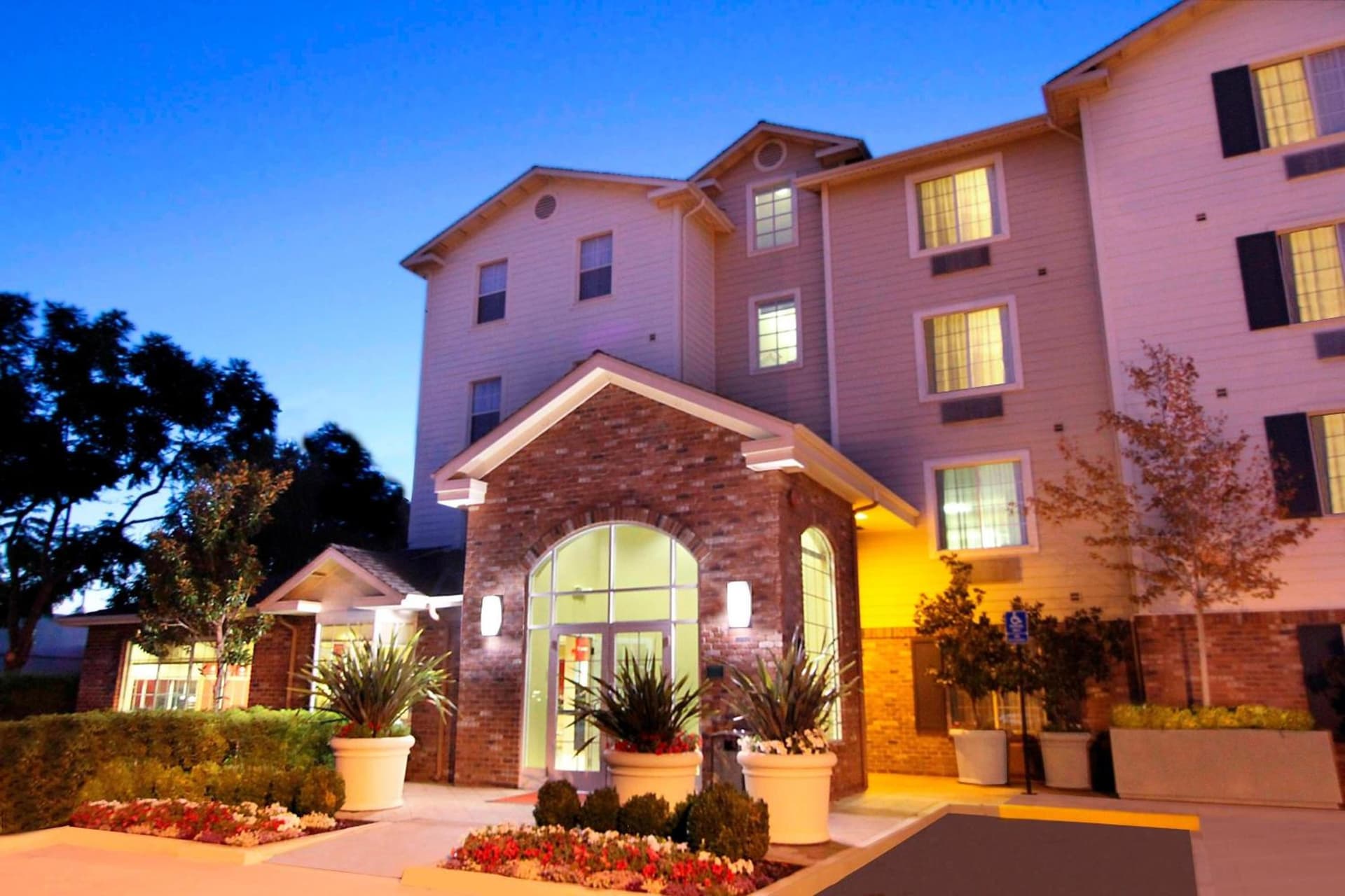 TownePlace Suites by Marriott Sunnyvale Silicon Valley property views in Sunnyvale, CA — gallery photo 3