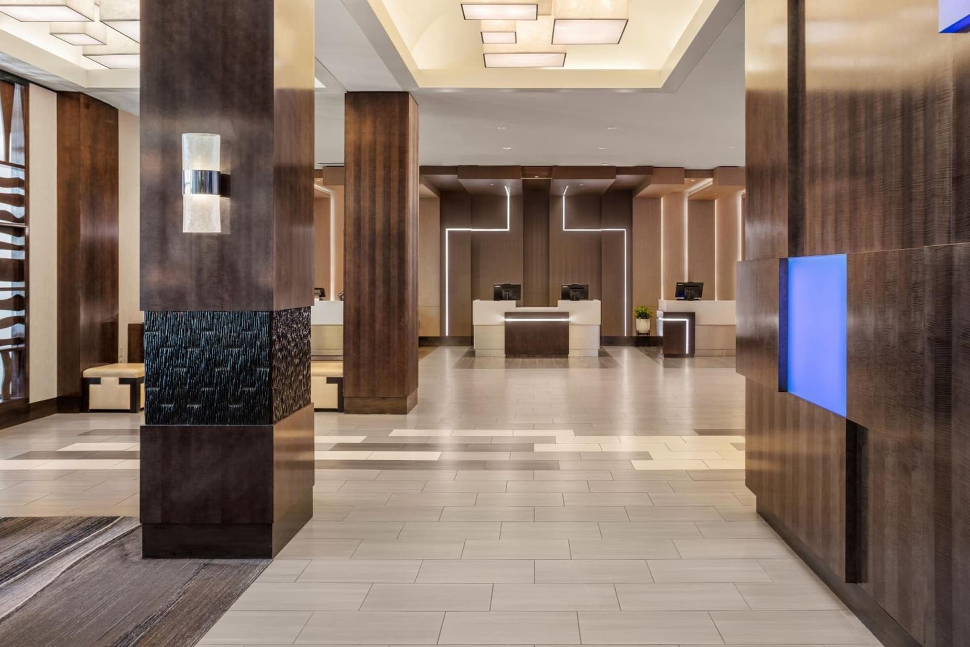 Boston Marriott Cambridge property views in Cambridge, MA — gallery photo 3