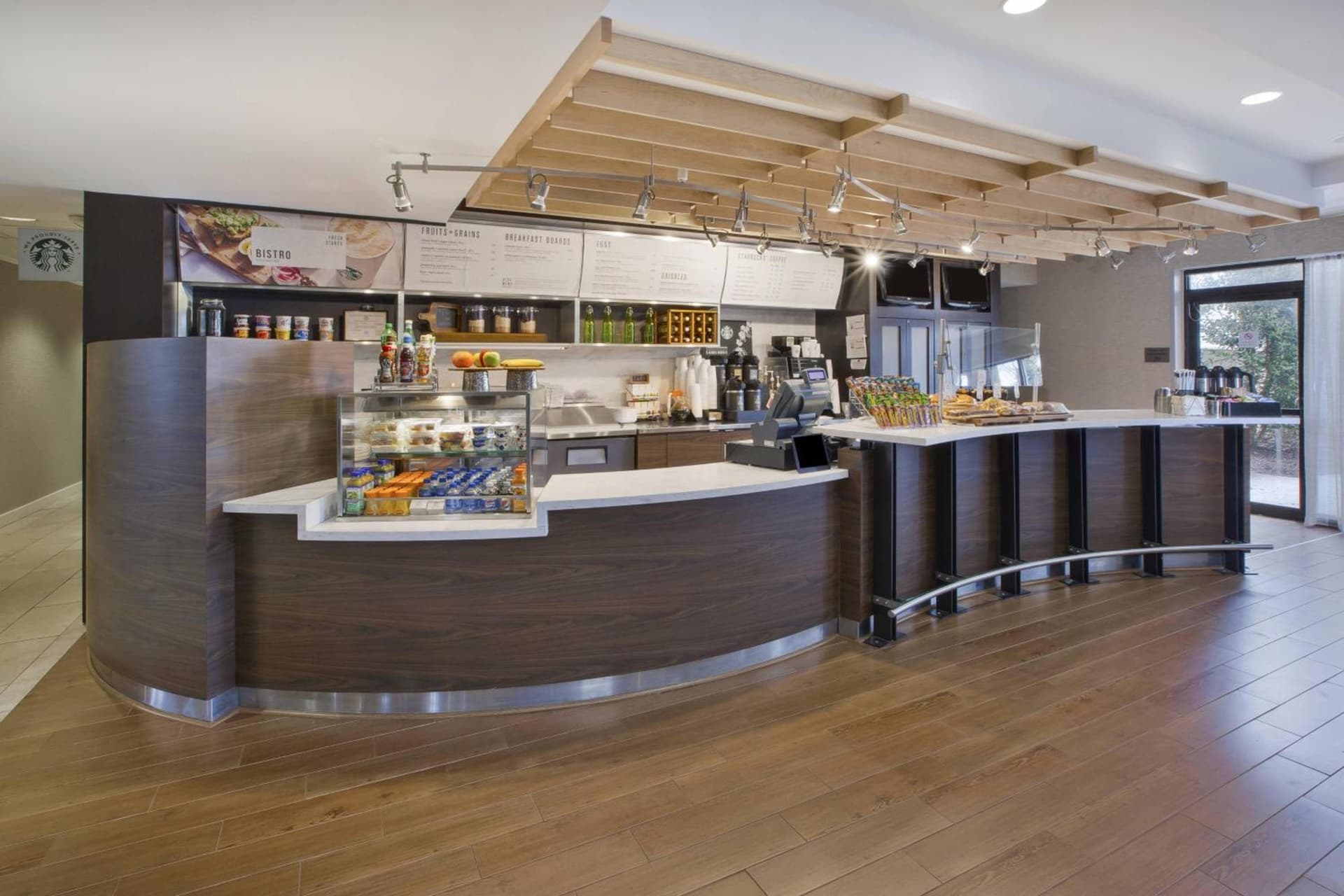 Courtyard by Marriott Somerset gallery photo in Somerset, NJ — image 7