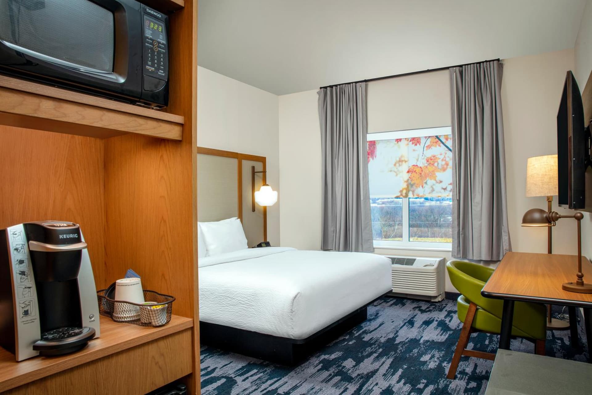 Fairfield by Marriott Inn & Suites Harrisburg West/Mechanicsburg property views in Mechanicsburg, PA — gallery photo 3