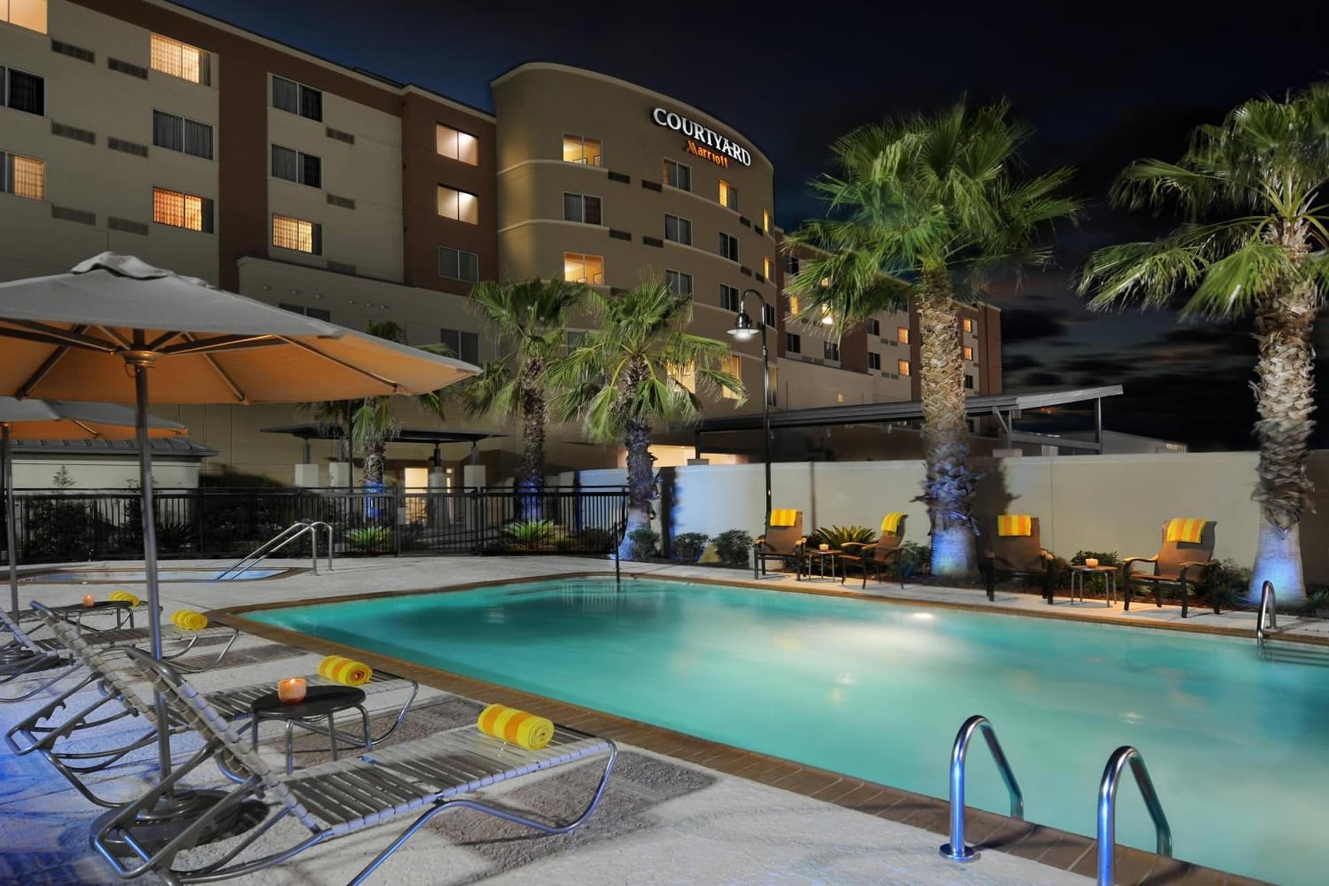 Courtyard Marriott Houston Pearland gallery photo in Pearland, TX — image 10