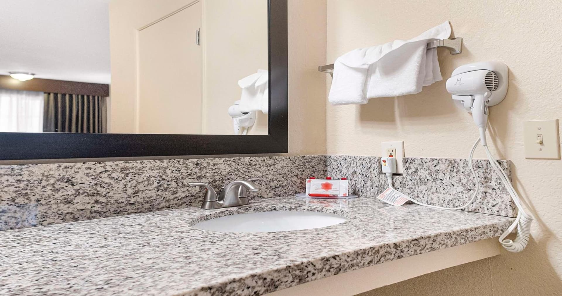 SureStay Plus Hotel by Best Western Sacramento North gallery photo in Sacramento, CA — image 60
