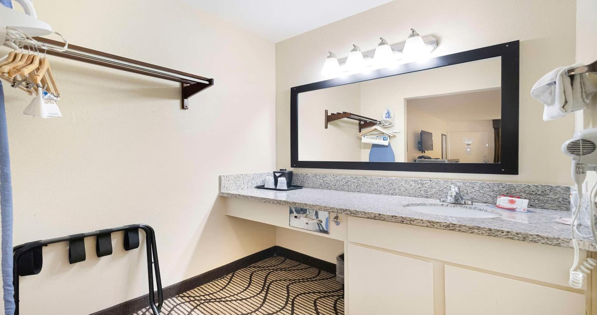 SureStay Plus Hotel by Best Western Sacramento North gallery photo in Sacramento, CA — image 14