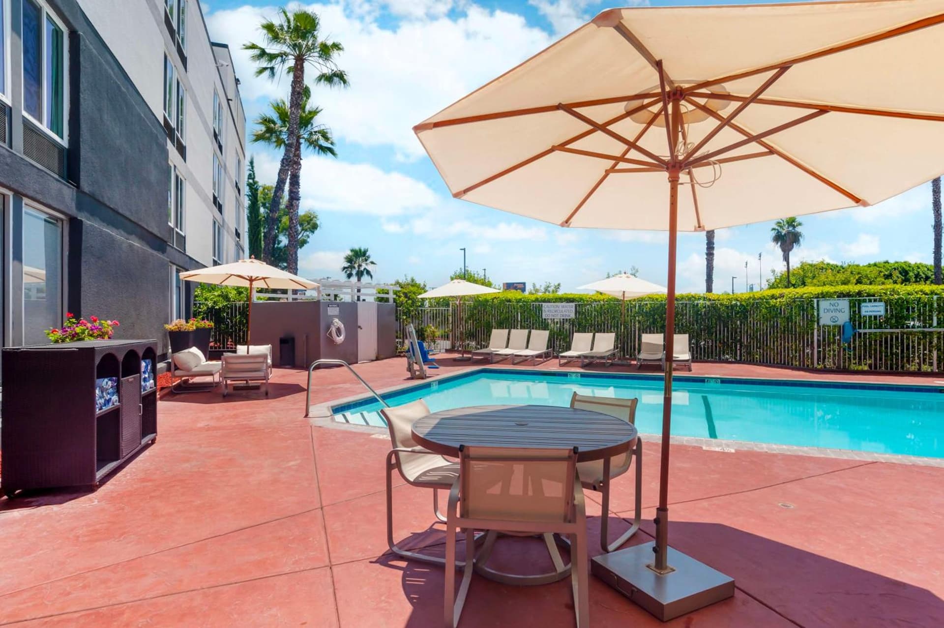Best Western Plus Commerce Hotel gallery photo in Los Angeles, CA — image 56