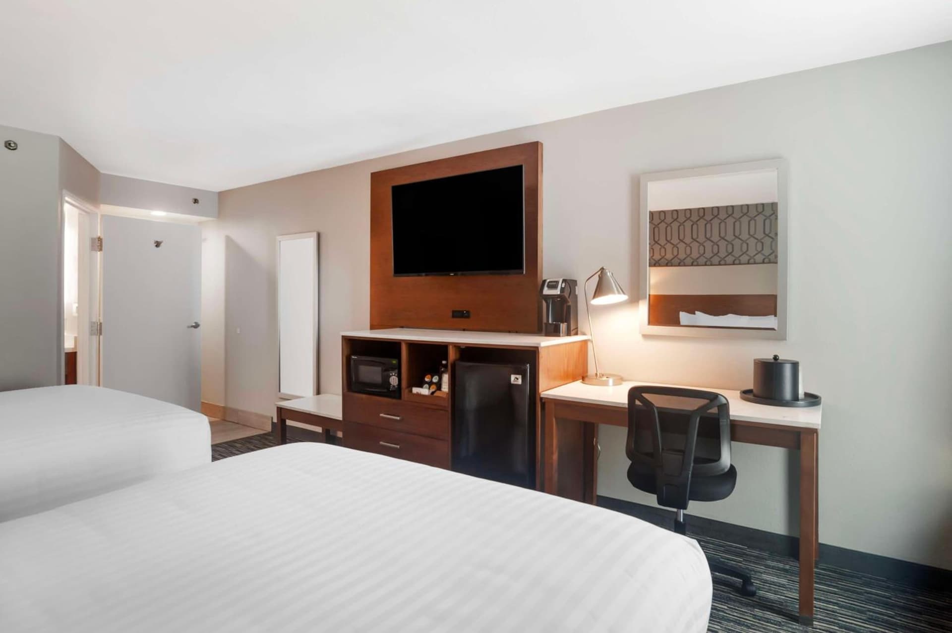 Best Western Plus Commerce Hotel gallery photo in Los Angeles, CA — image 27
