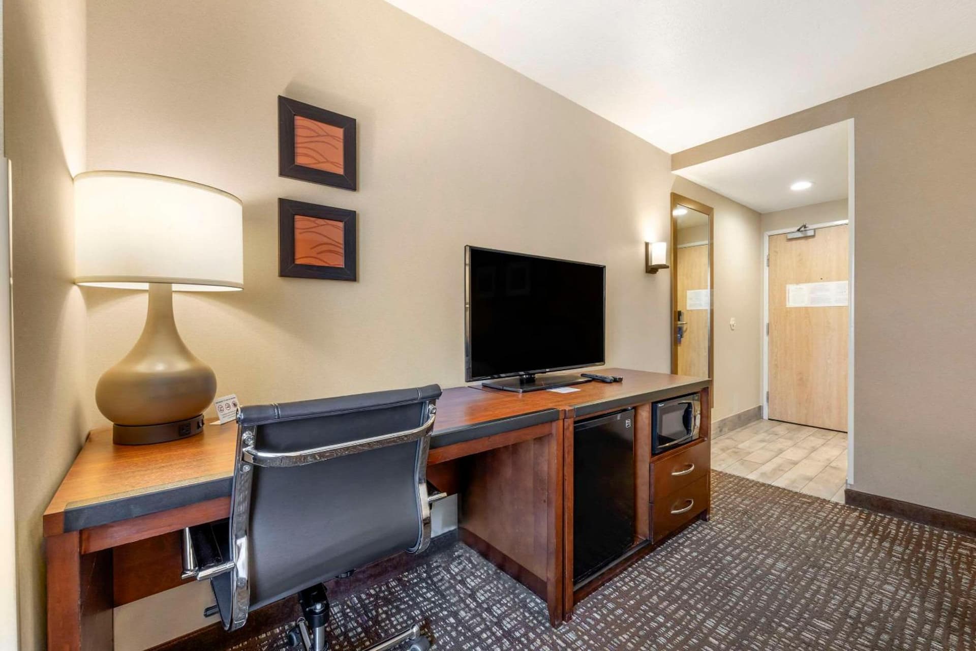 Comfort Inn & Suites Orem - Provo gallery photo in Orem, UT — image 9