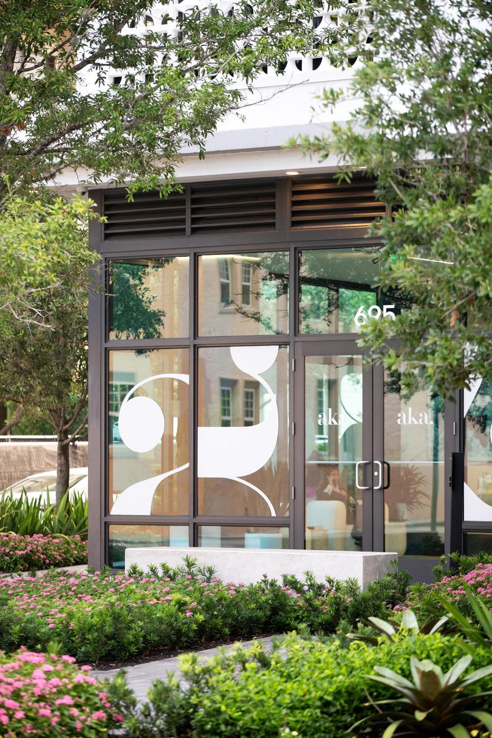 Hotel AKA West Palm gallery photo in West Palm Beach, FL — image 10