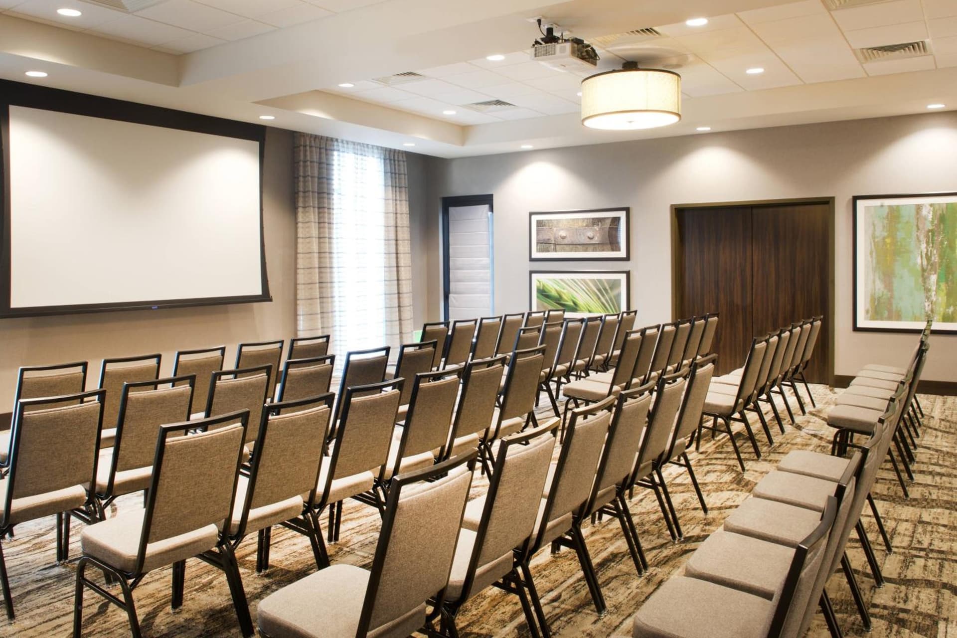 SpringHill Suites by Marriott Bend gallery photo in Bend, OR — image 62