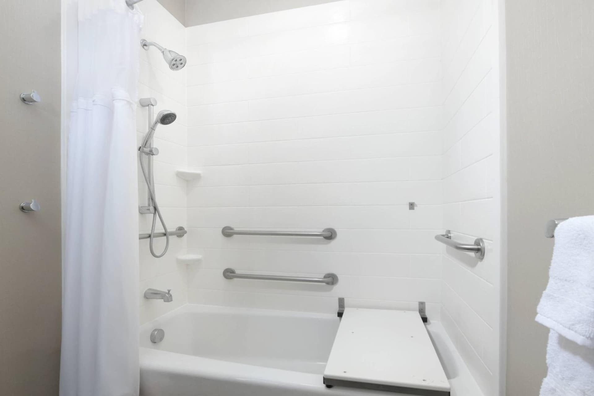 SpringHill Suites by Marriott San Antonio Northwest at The RIM property views in San Antonio, TX — gallery photo 3