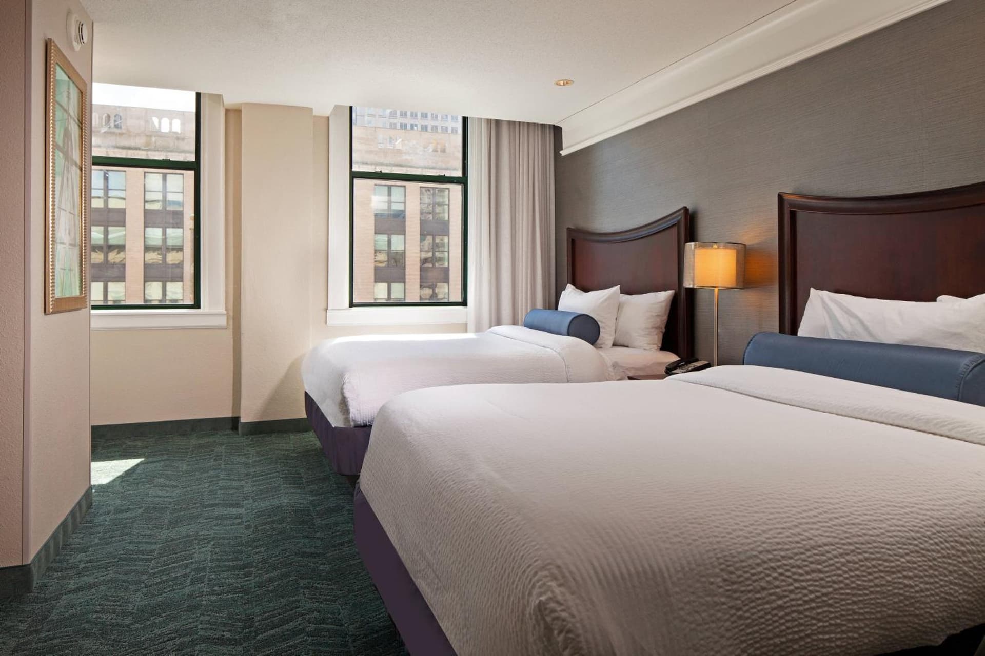 SpringHill Suites by Marriott Baltimore Downtown/Inner Harbor gallery photo in Baltimore, MD — image 9