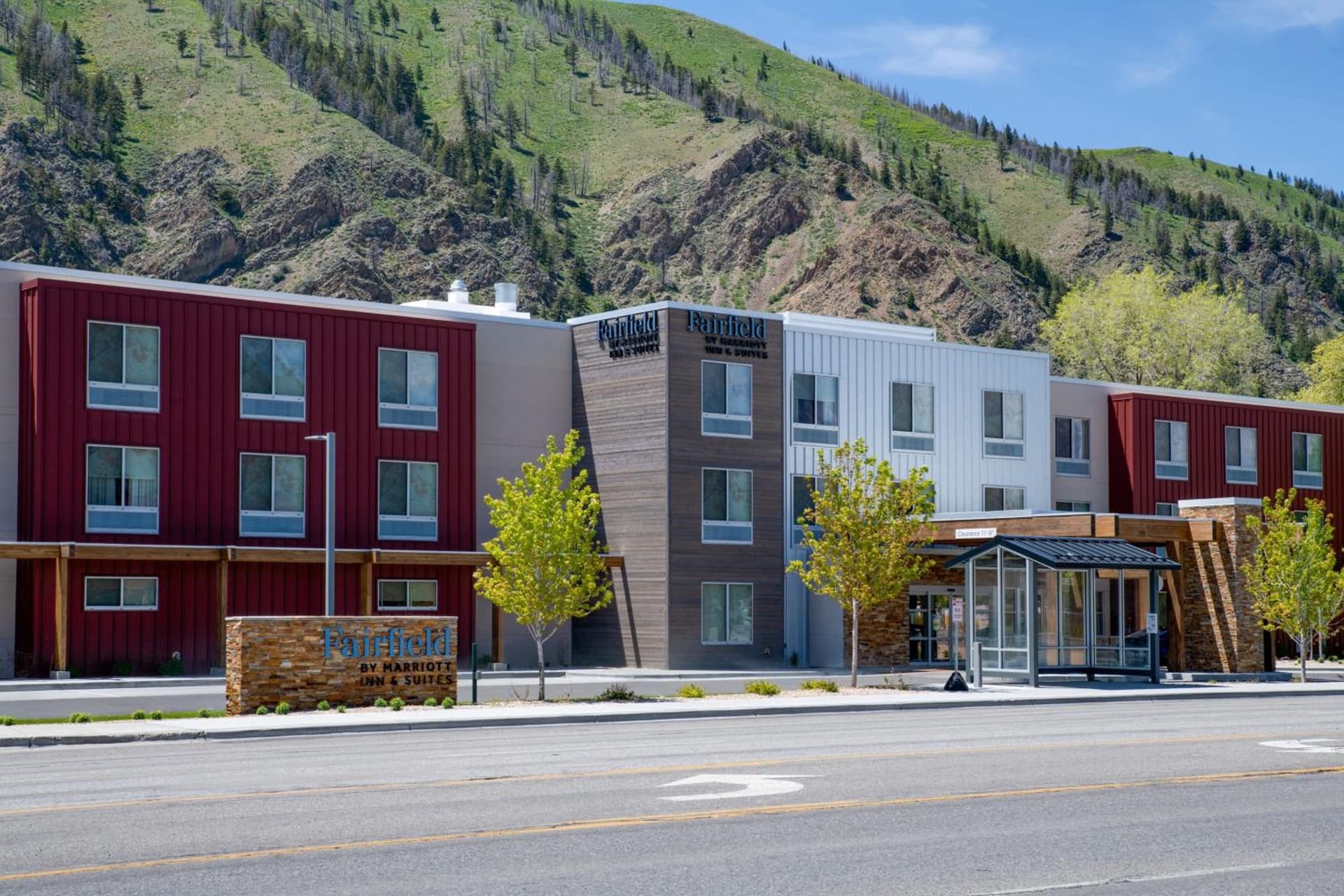 Fairfield by Marriott Inn & Suites Hailey Sun Valley interior in Hailey, ID — gallery photo 2