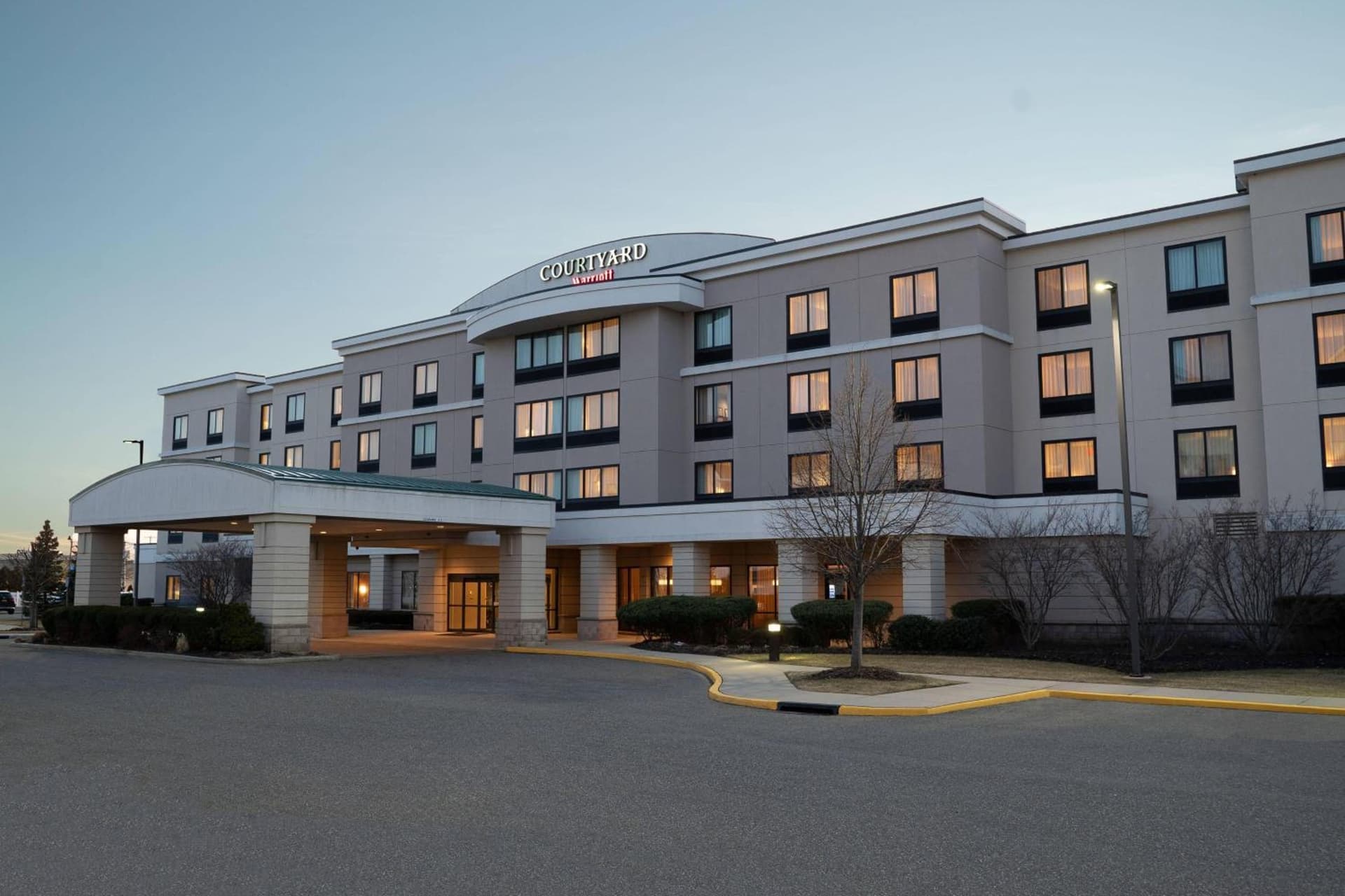 Courtyard Republic Airport Long Island/Farmingdale featured exterior or lobby in Farmingdale, NY — similar hotel