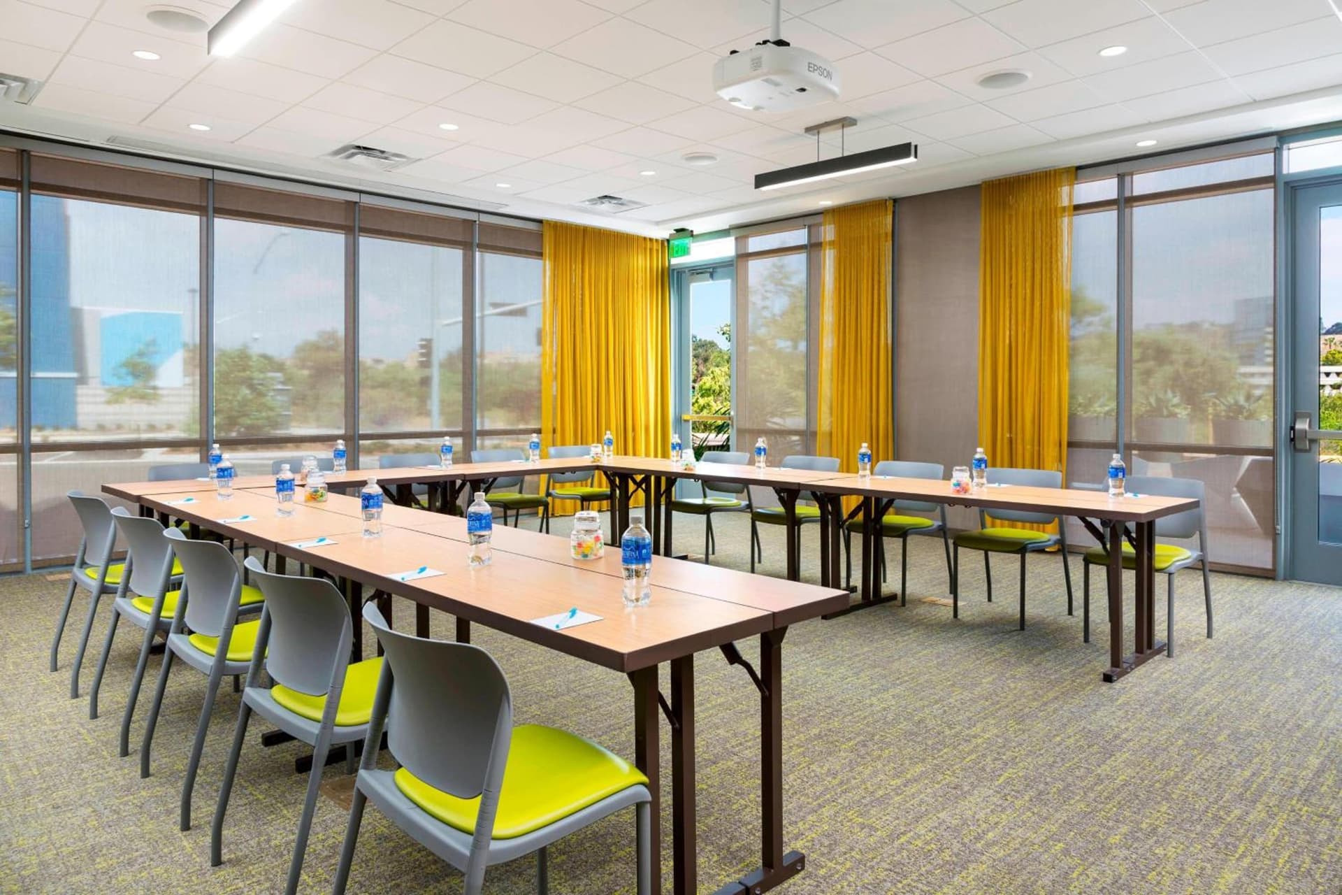 SpringHill Suites by Marriott San Diego Mission Valley gallery photo in San Diego, CA — image 26