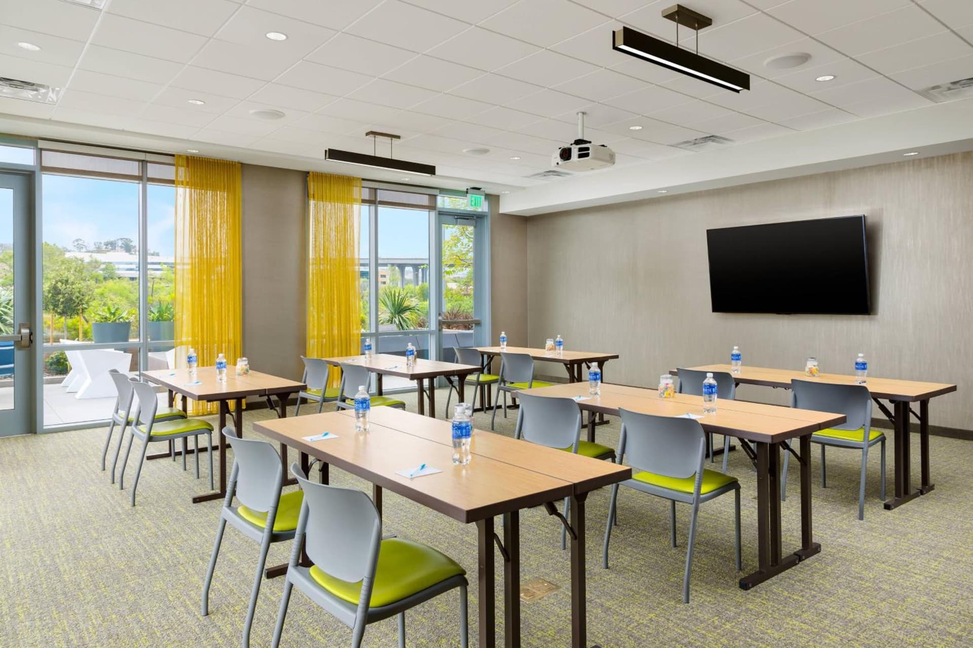 SpringHill Suites by Marriott San Diego Mission Valley gallery photo in San Diego, CA — image 27