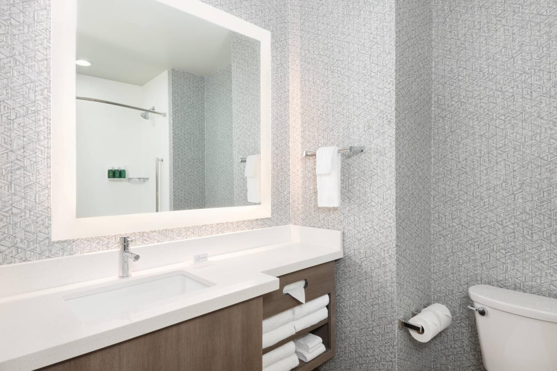 SpringHill Suites by Marriott Panama City Beach Beachfront gallery photo in Panama City Beach, FL — image 31