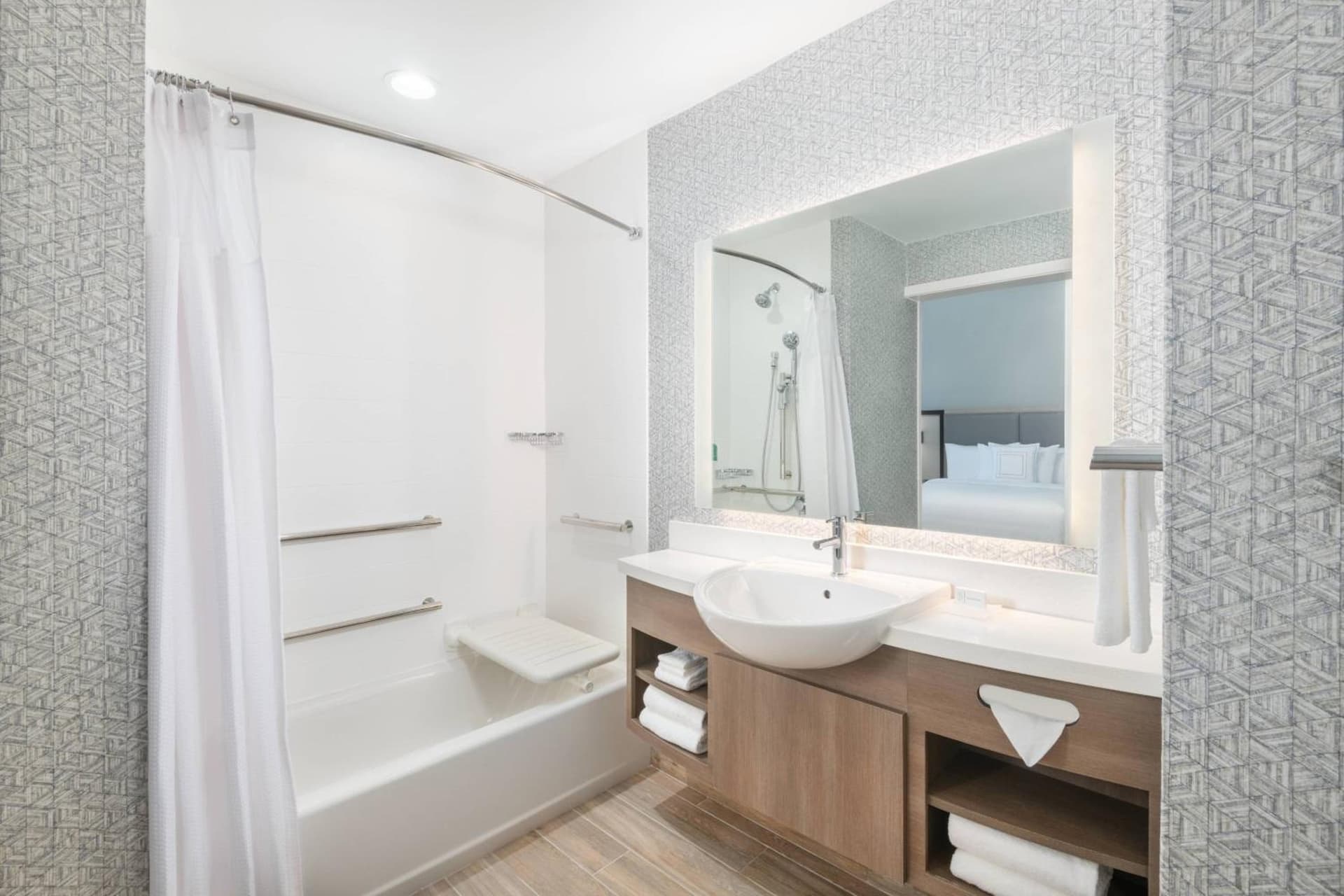 SpringHill Suites by Marriott Panama City Beach Beachfront gallery photo in Panama City Beach, FL — image 24