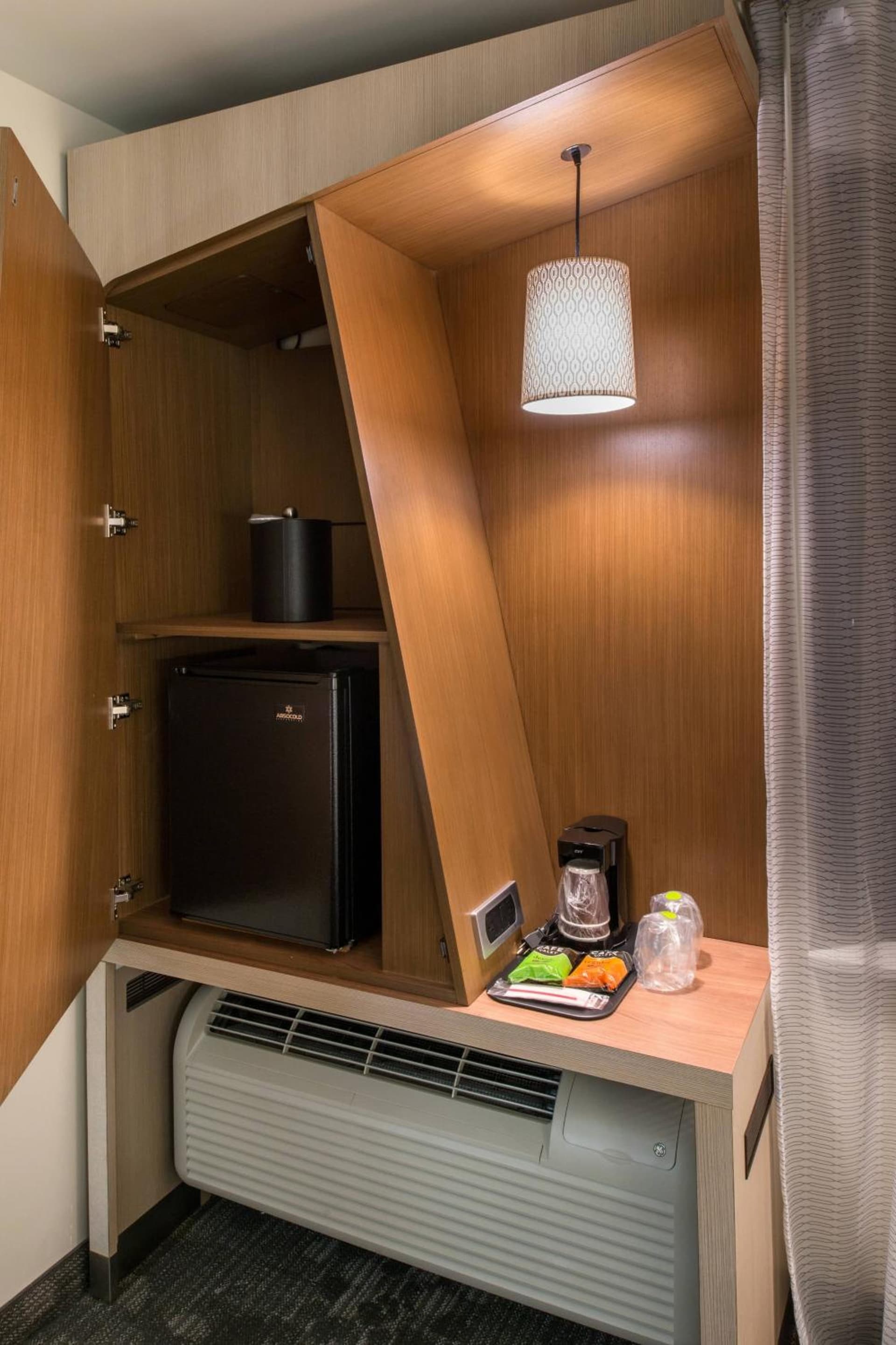 Courtyard by Marriott Jacksonville property views in Jacksonville, NC — gallery photo 3
