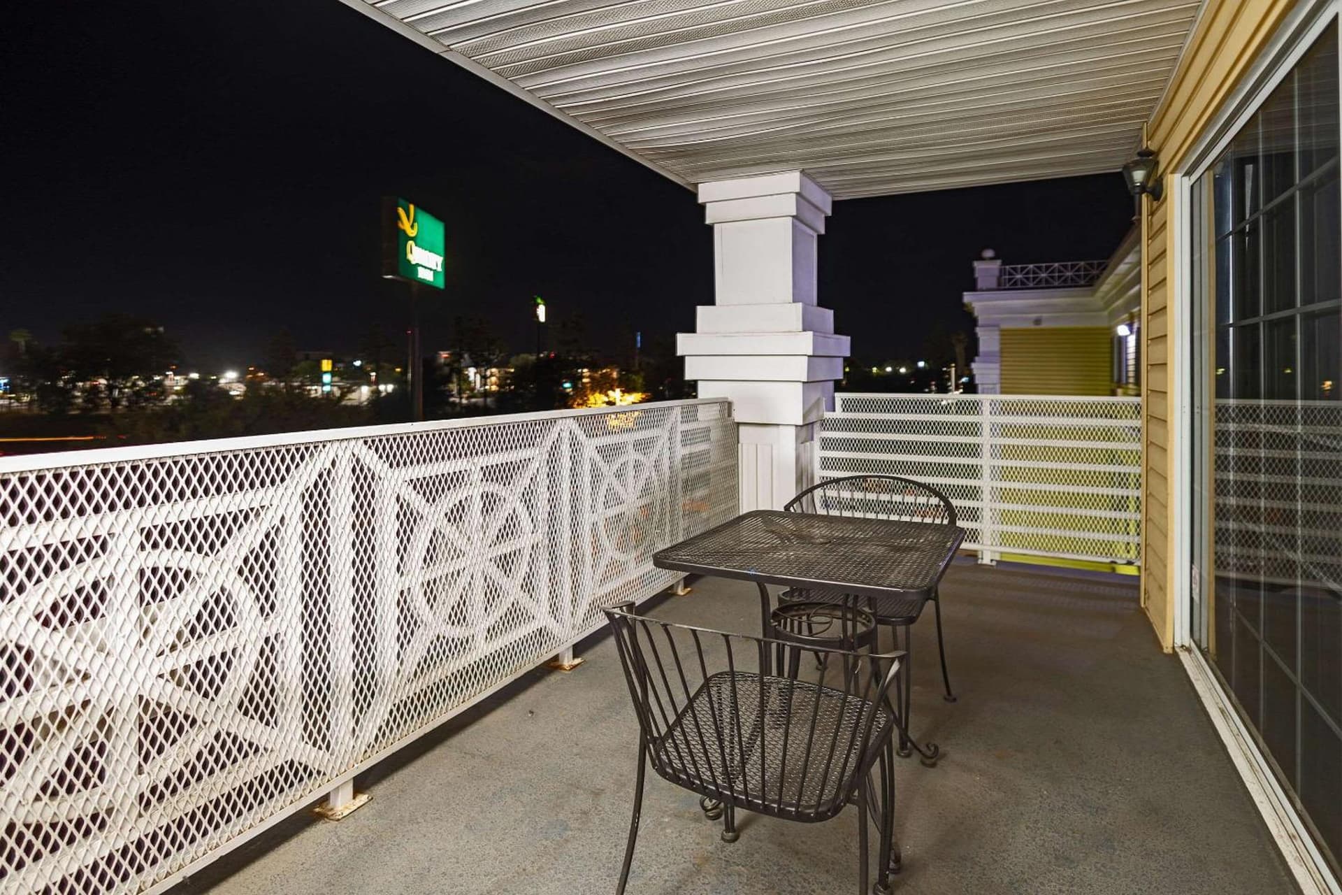 Quality Inn & Suites Tulare gallery photo in Tulare, CA — image 15