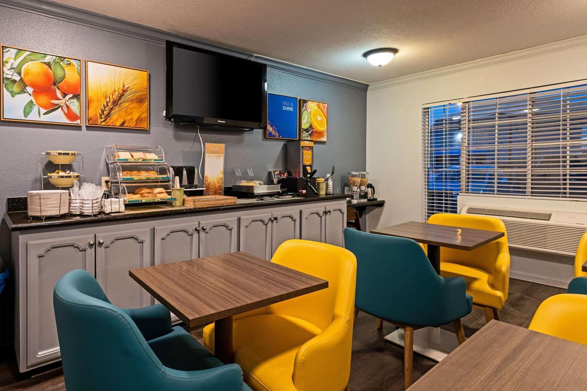 Quality Inn & Suites Tulare gallery photo in Tulare, CA — image 35