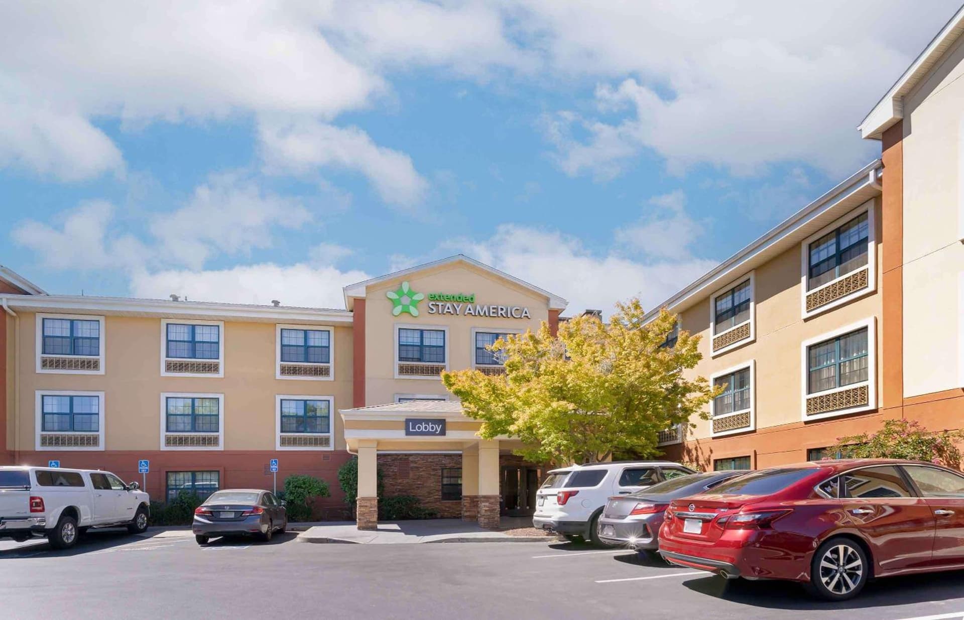 Extended Stay America Suites - Livermore - Airway Blvd interior in Livermore, CA — gallery photo 2
