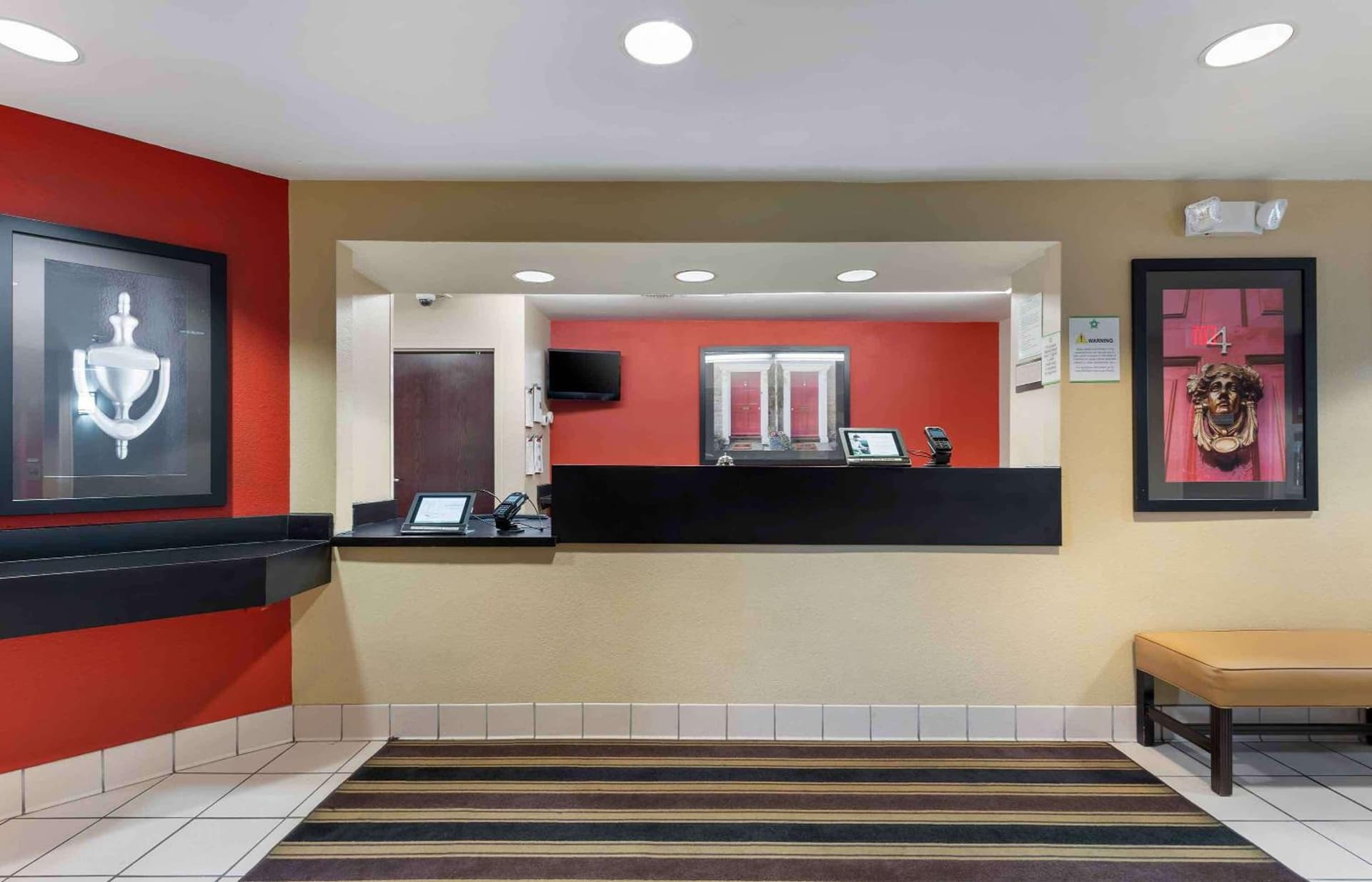 Extended Stay America Suites - Livermore - Airway Blvd property views in Livermore, CA — gallery photo 3