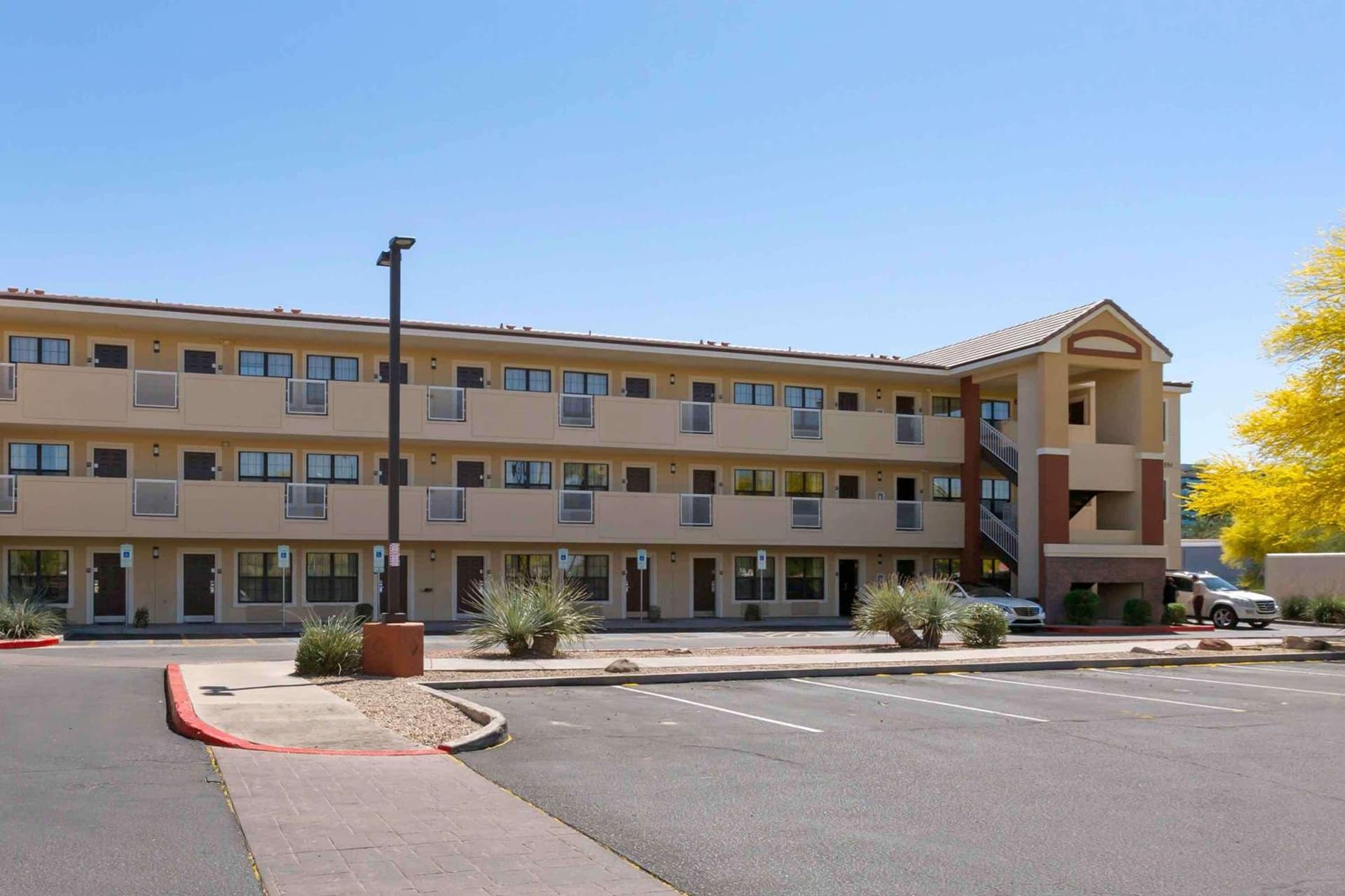 Extended Stay America Select Suites - Phoenix - Scottsdale - North featured exterior or lobby in Scottsdale, AZ — similar hotel