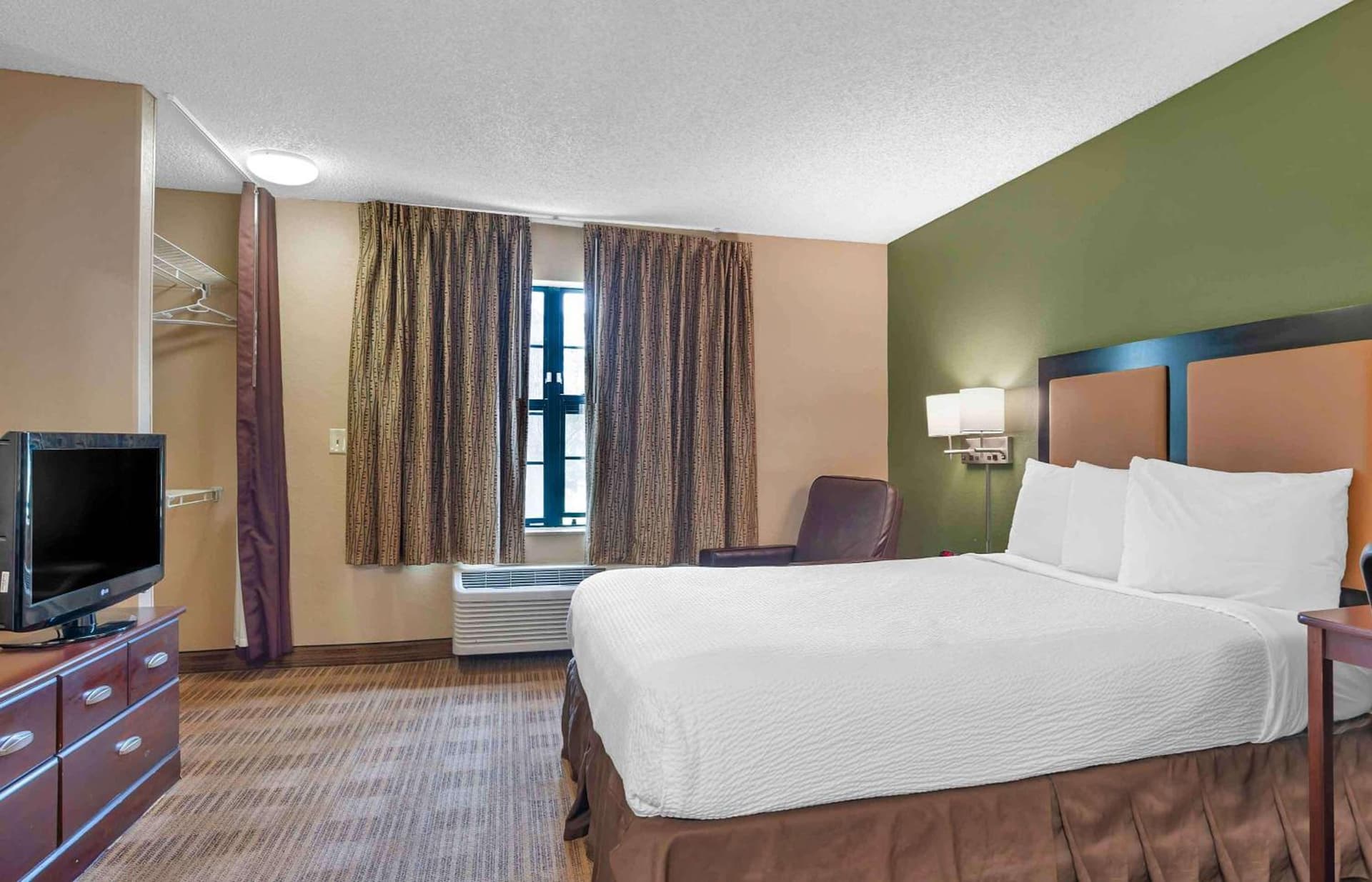 Extended Stay America Suites - San Diego - Oceanside gallery photo in Oceanside, CA — image 34