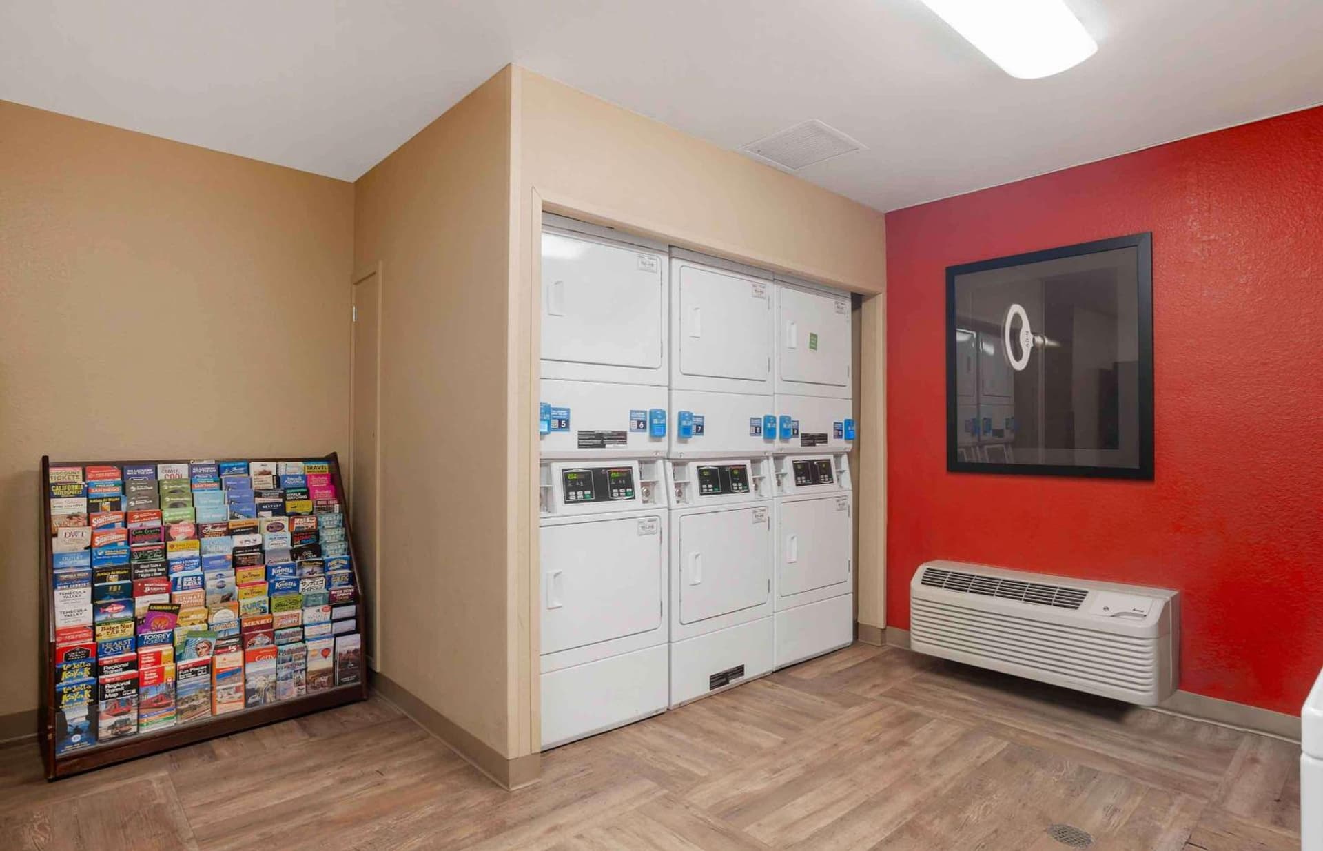 Extended Stay America Suites - San Diego - Oceanside gallery photo in Oceanside, CA — image 58