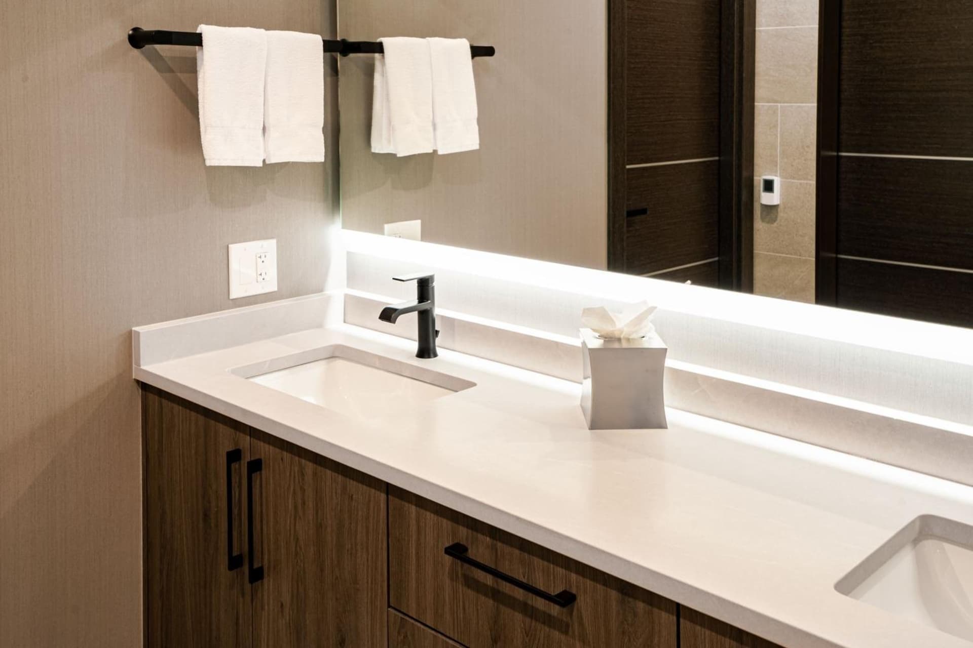 SpringHill Suites by Marriott Chicago Chinatown gallery photo in Chicago, IL — image 29