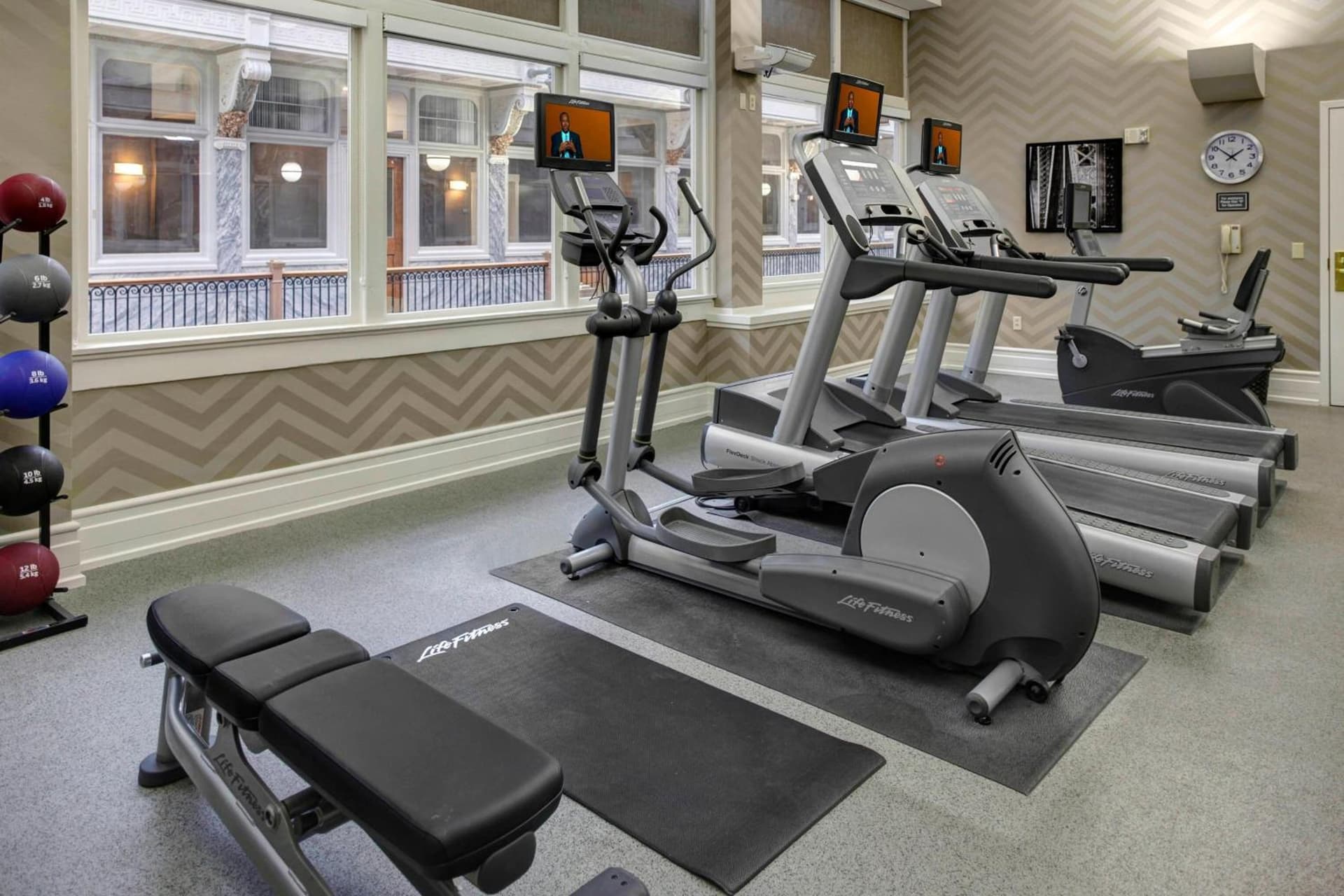 Residence Inn by Marriott Cleveland Downtown gallery photo in Cleveland, OH — image 27