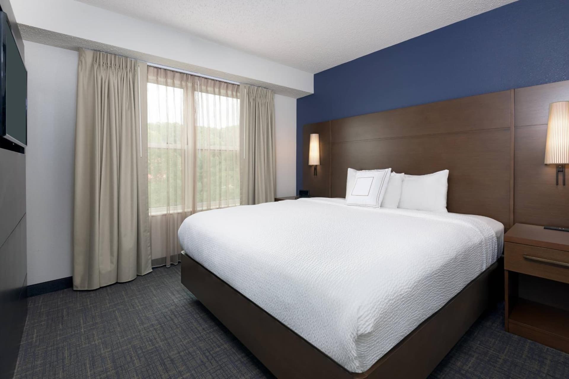 Residence Inn Wayne interior in Wayne, NJ — gallery photo 2