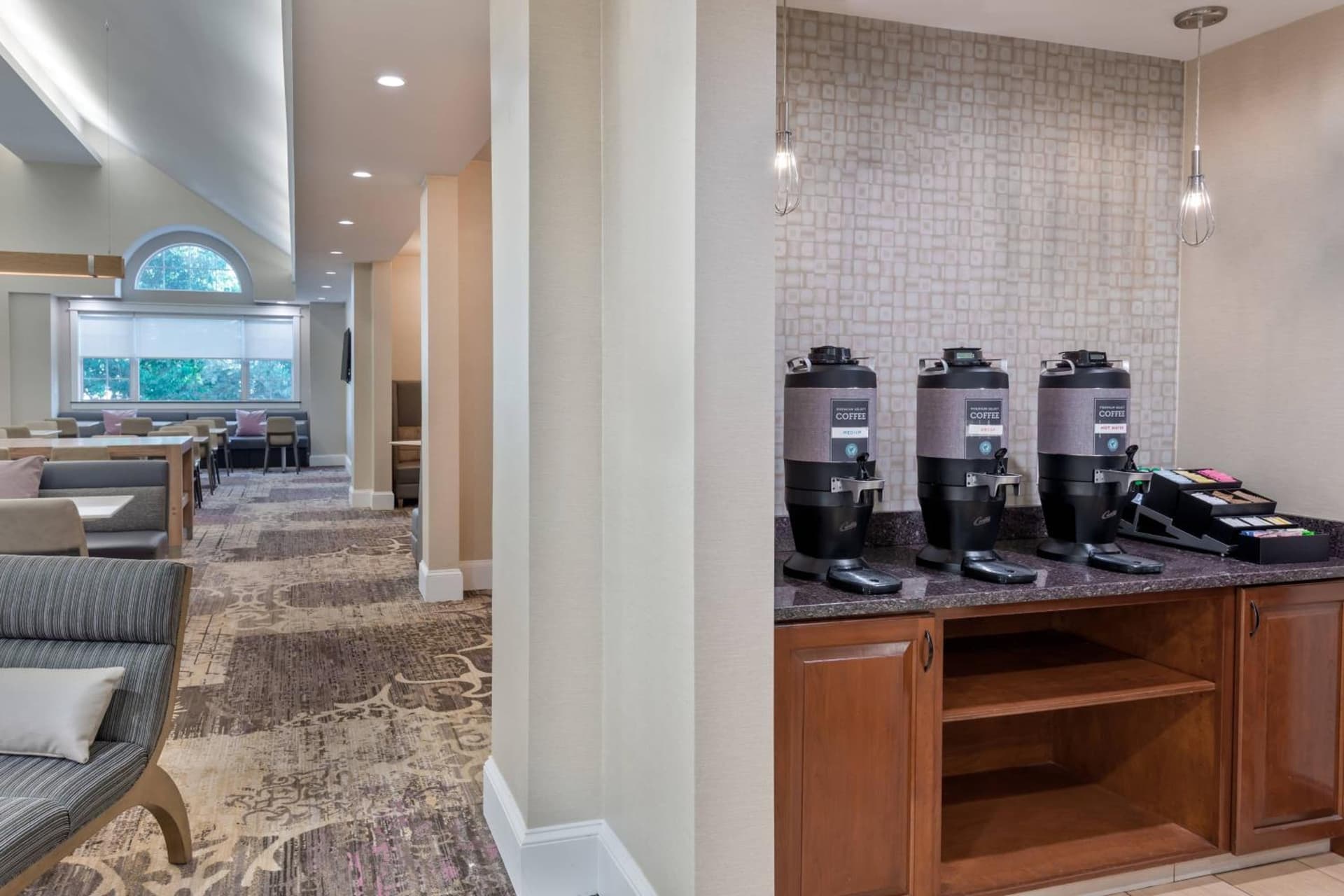 Residence Inn Wayne gallery photo in Wayne, NJ — image 7
