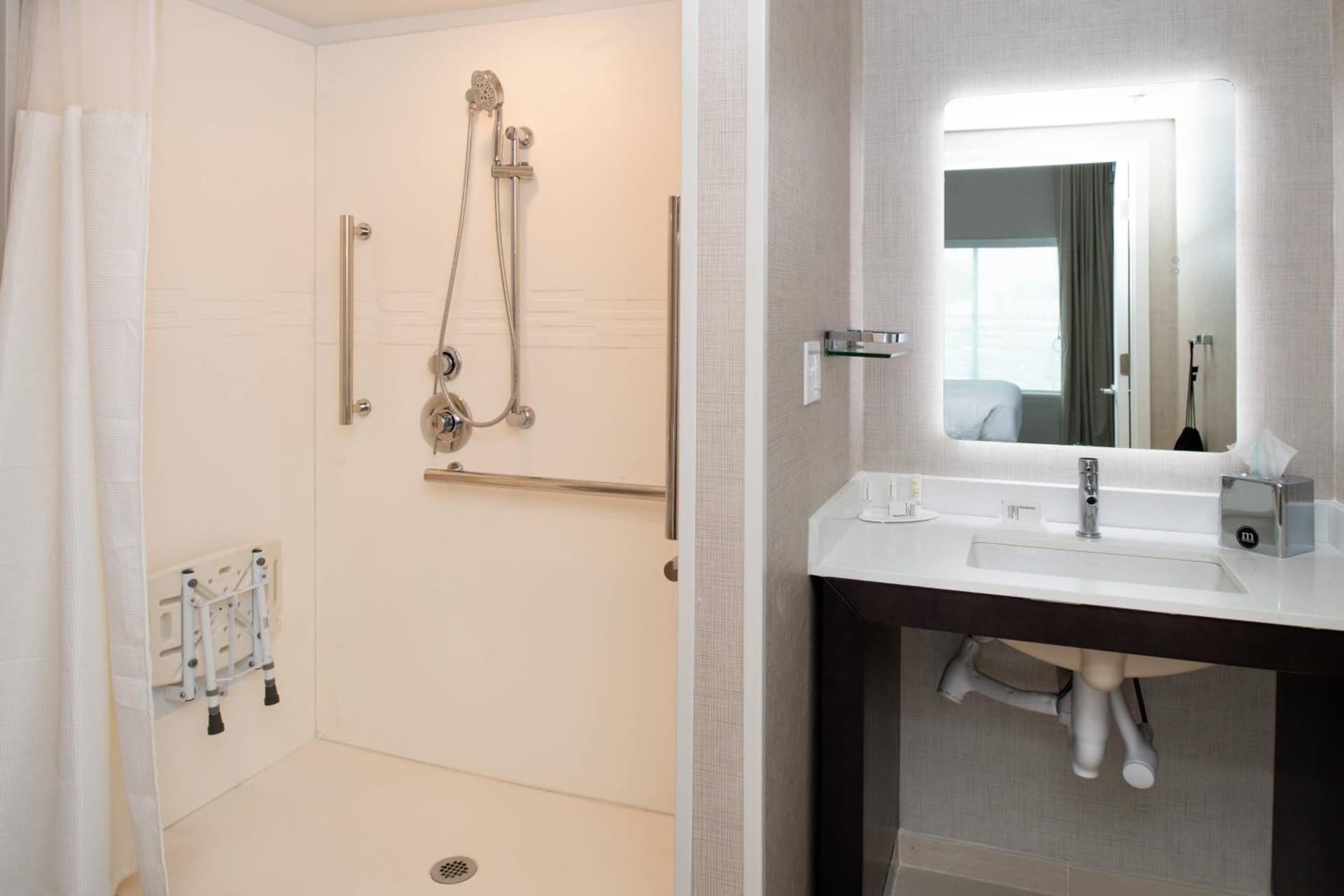 Residence Inn Visalia gallery photo in Visalia, CA — image 9